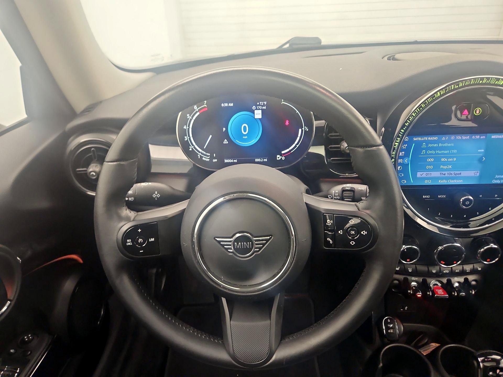 Thumbnail: 2023 MINI Cooper Hardtop - 10