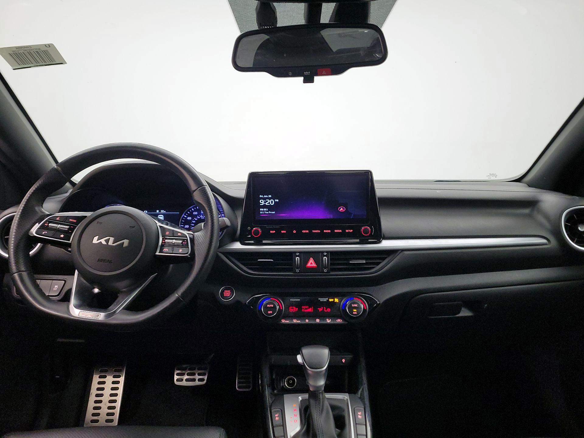 Thumbnail: 2024 Kia Forte - 9