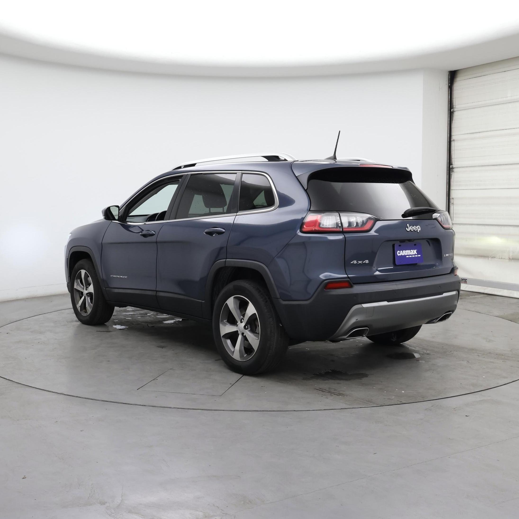 Thumbnail: 2020 Jeep Cherokee - 2