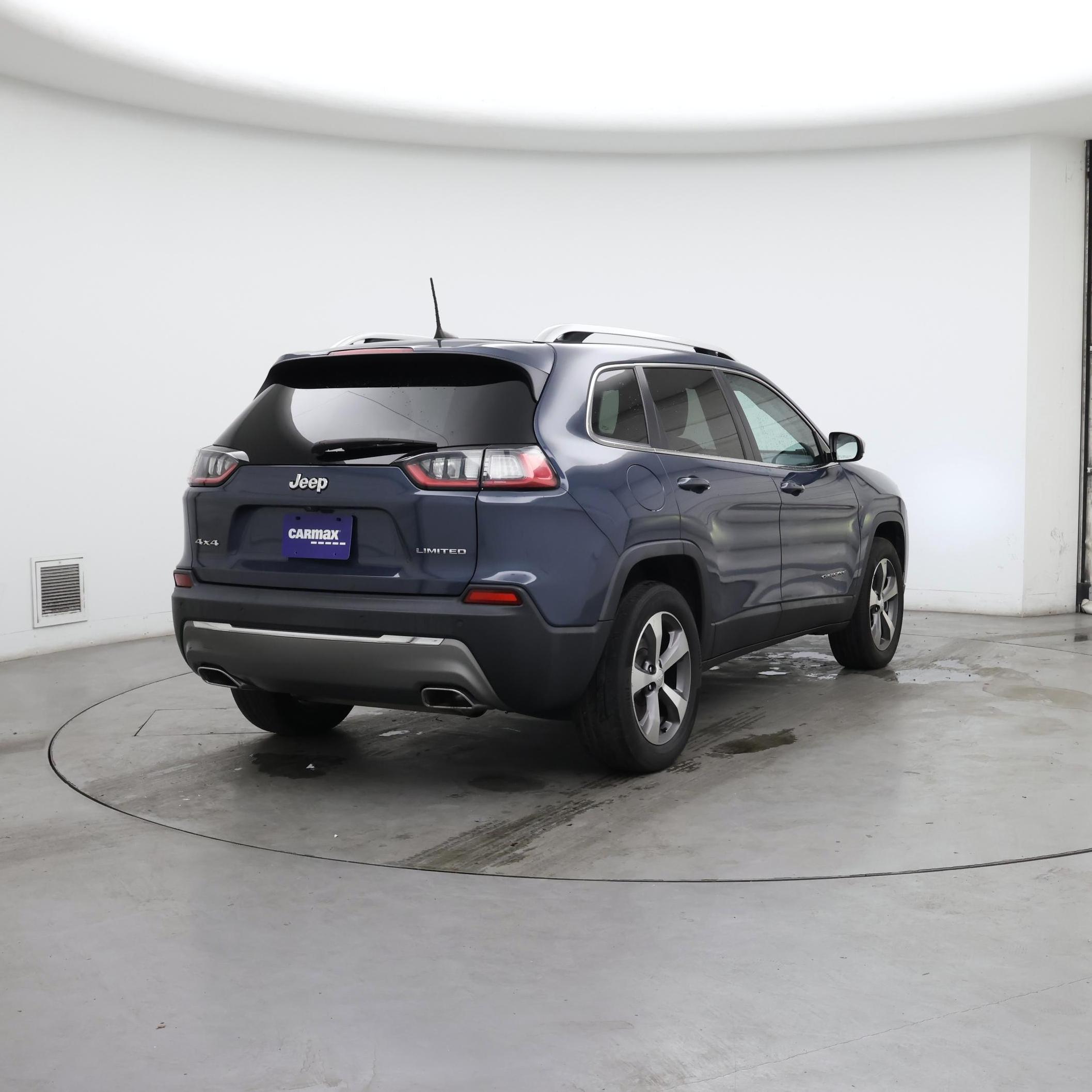 Thumbnail: 2020 Jeep Cherokee - 8