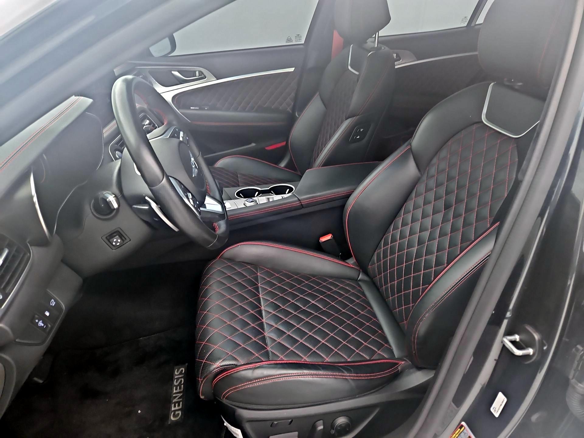 Thumbnail: 2023 Genesis G70 - 11