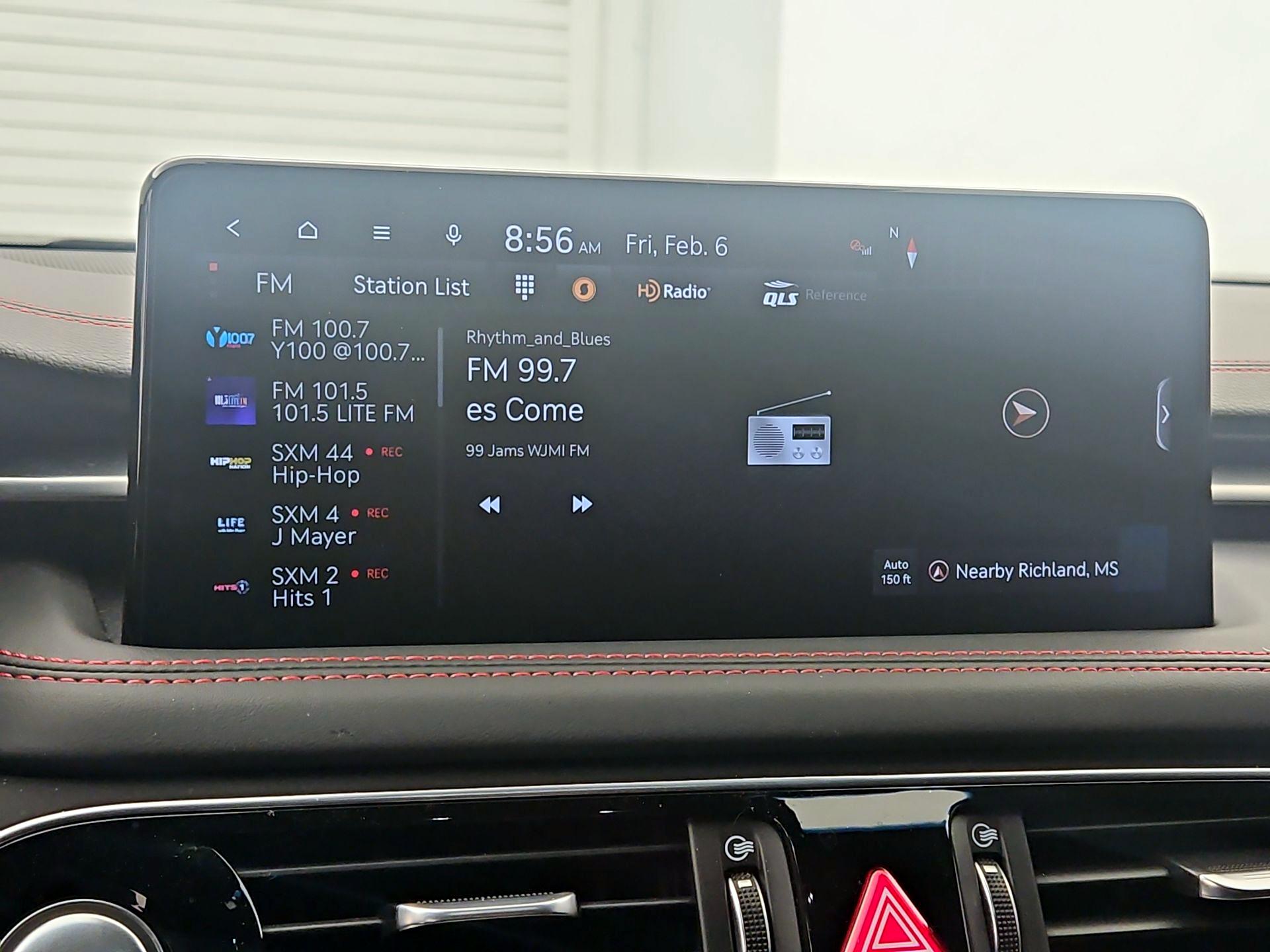 Thumbnail: 2023 Genesis G70 - 16