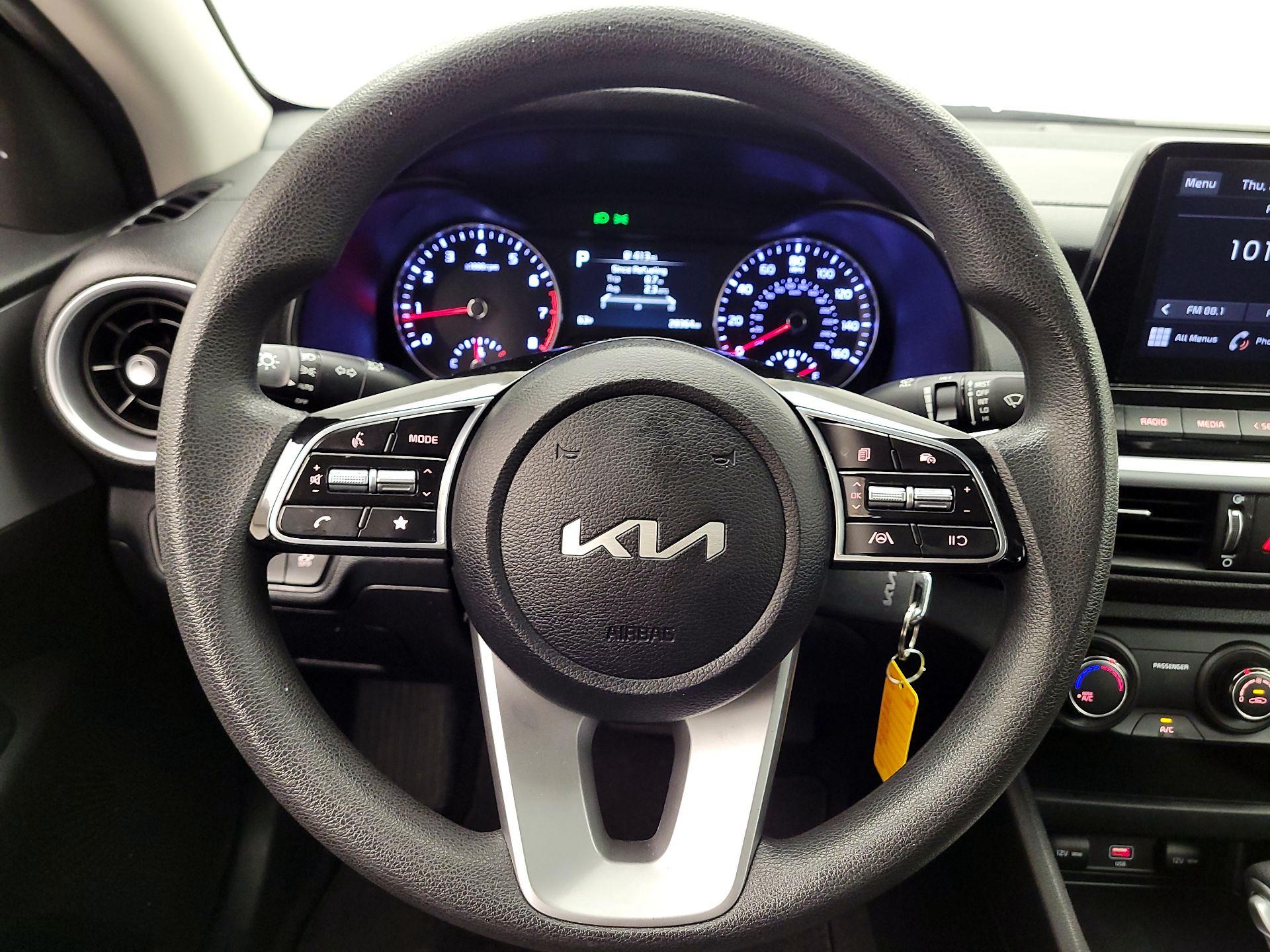 Thumbnail: 2023 Kia Forte - 10