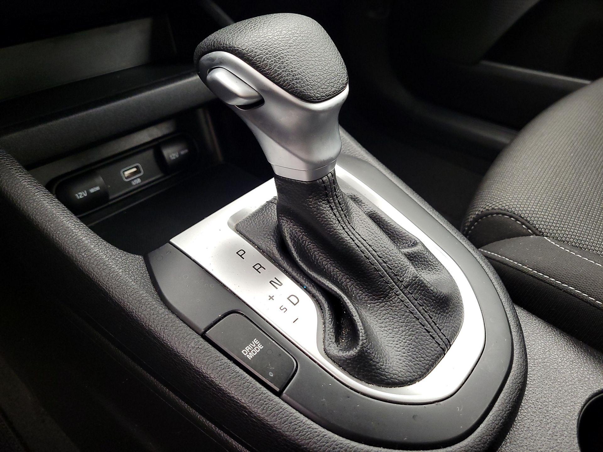 Thumbnail: 2023 Kia Forte - 15