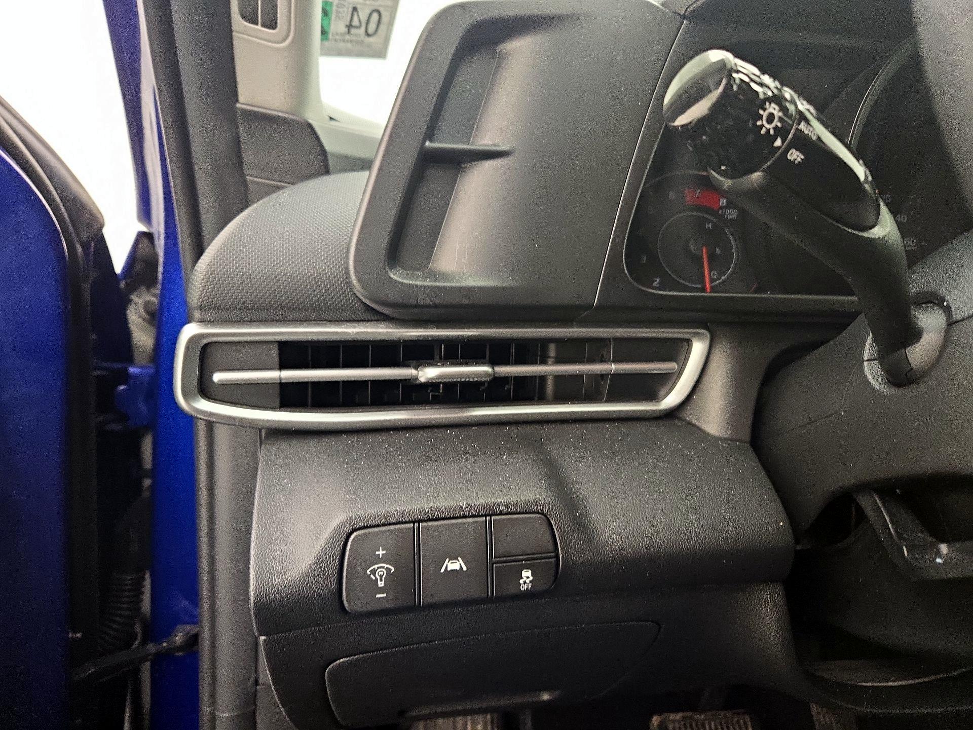 Thumbnail: 2022 Hyundai Elantra - 13