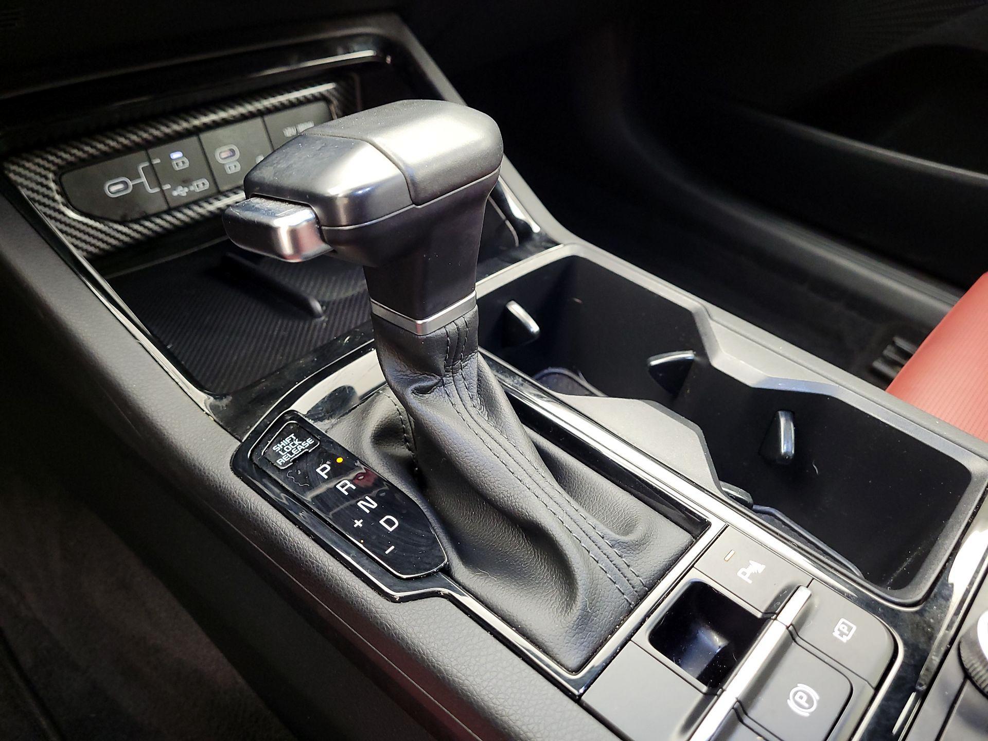 Thumbnail: 2025 Kia K5 - 15