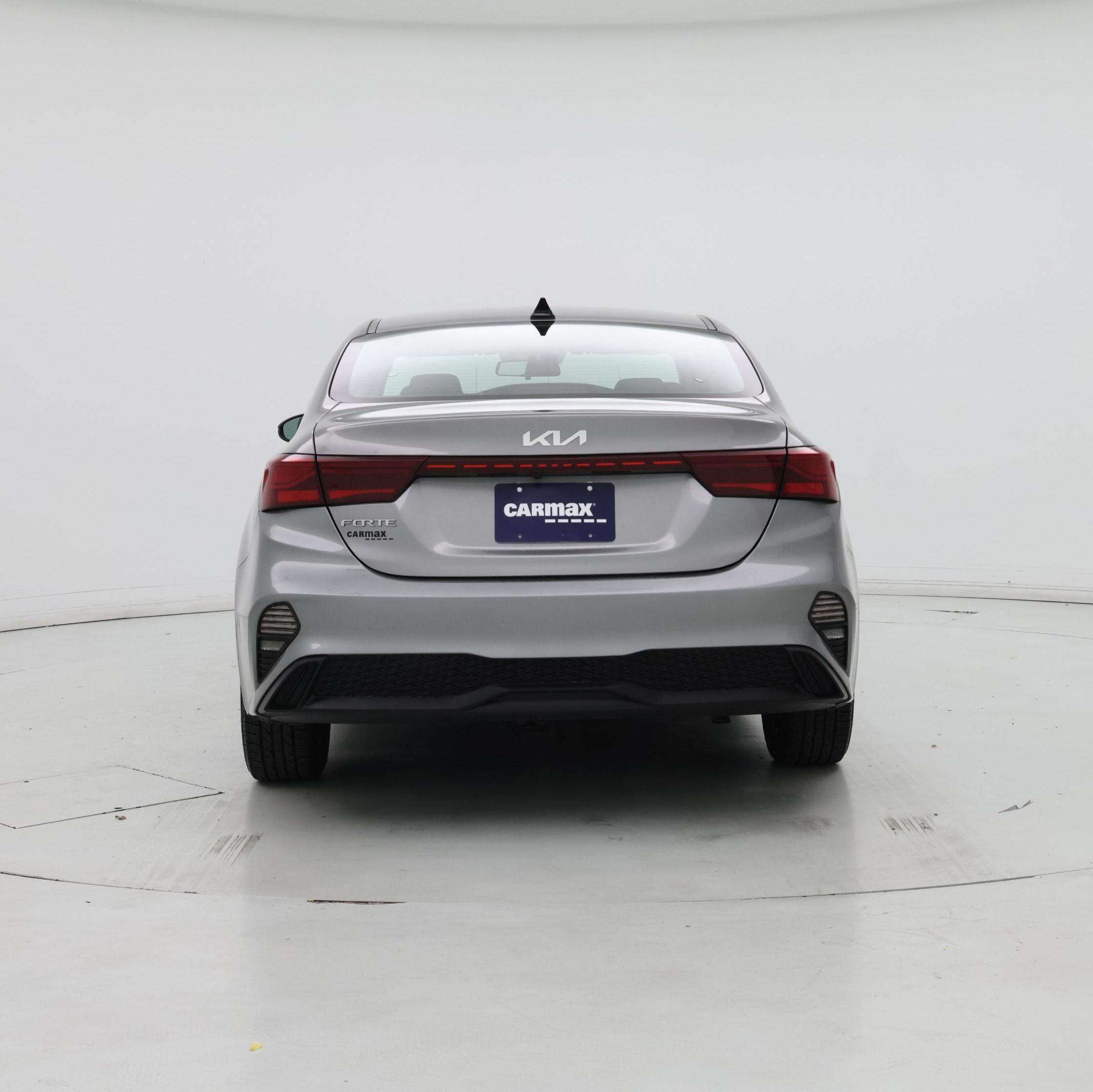 Thumbnail: 2023 Kia Forte - 6