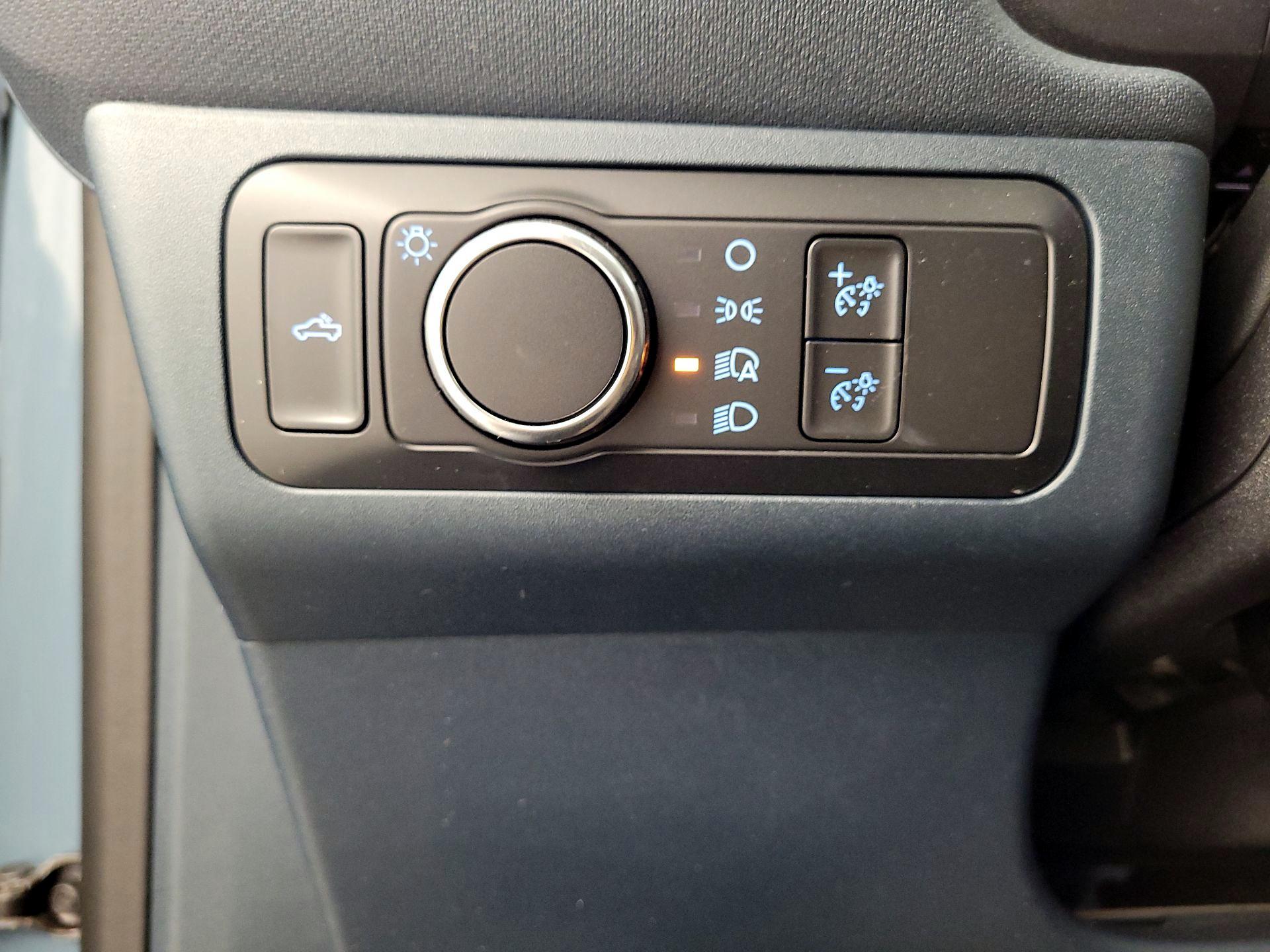 Thumbnail: 2022 Ford Maverick - 13