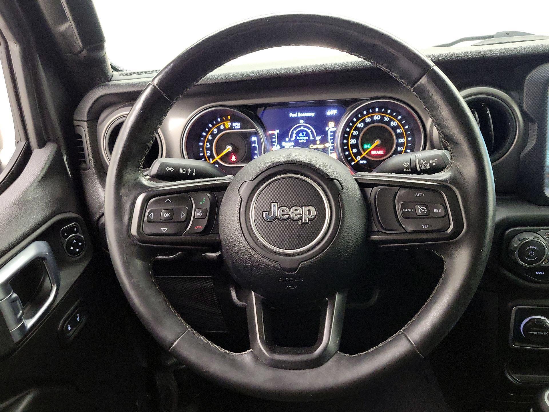 Thumbnail: 2021 Jeep Gladiator - 10