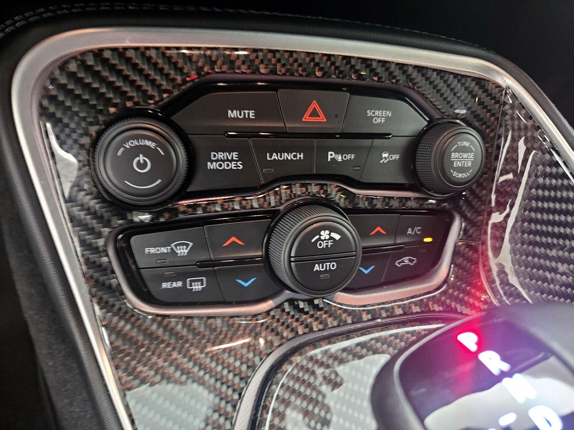 Thumbnail: 2022 Dodge Challenger - 16