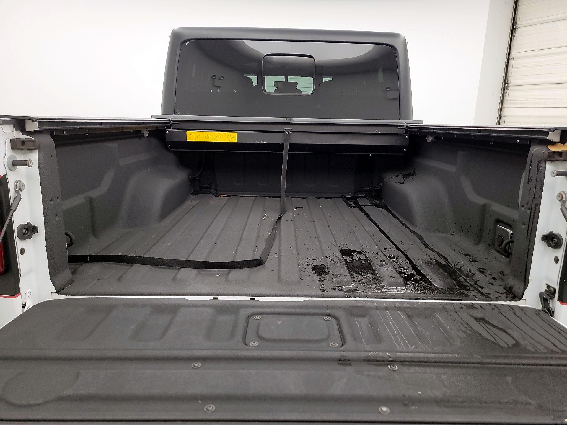 Thumbnail: 2021 Jeep Gladiator - 20