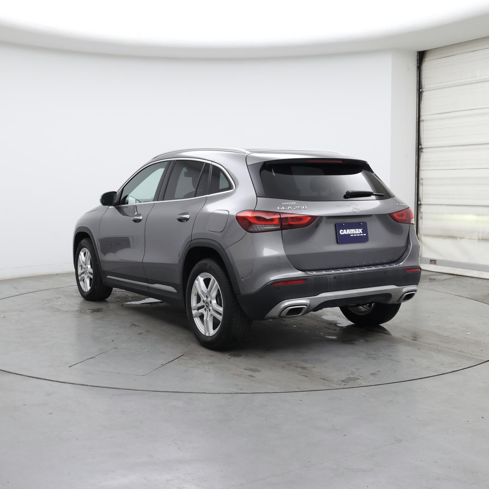 Thumbnail: 2021 Mercedes-Benz GLA - 2