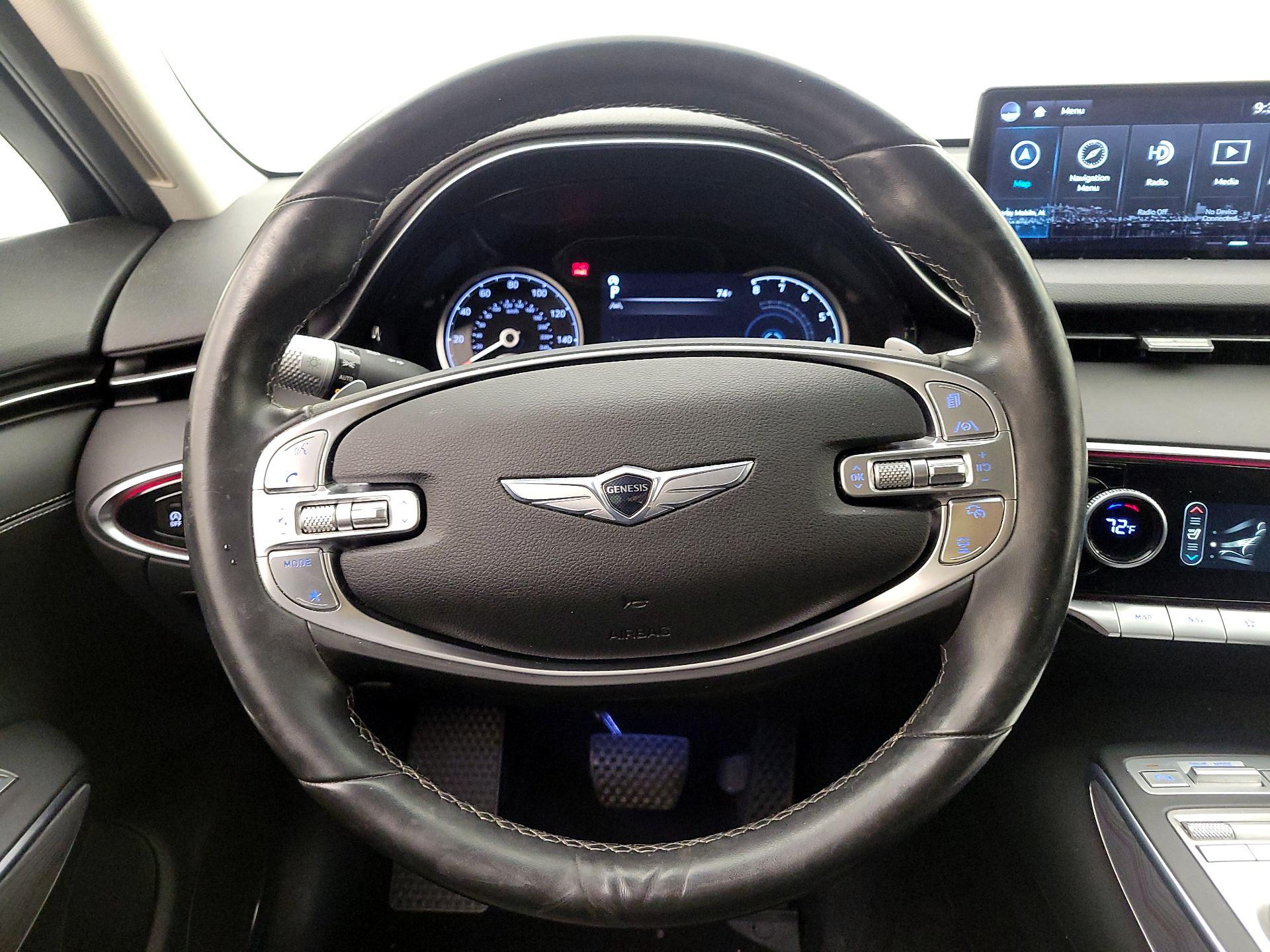 Thumbnail: 2022 Genesis GV70 - 10