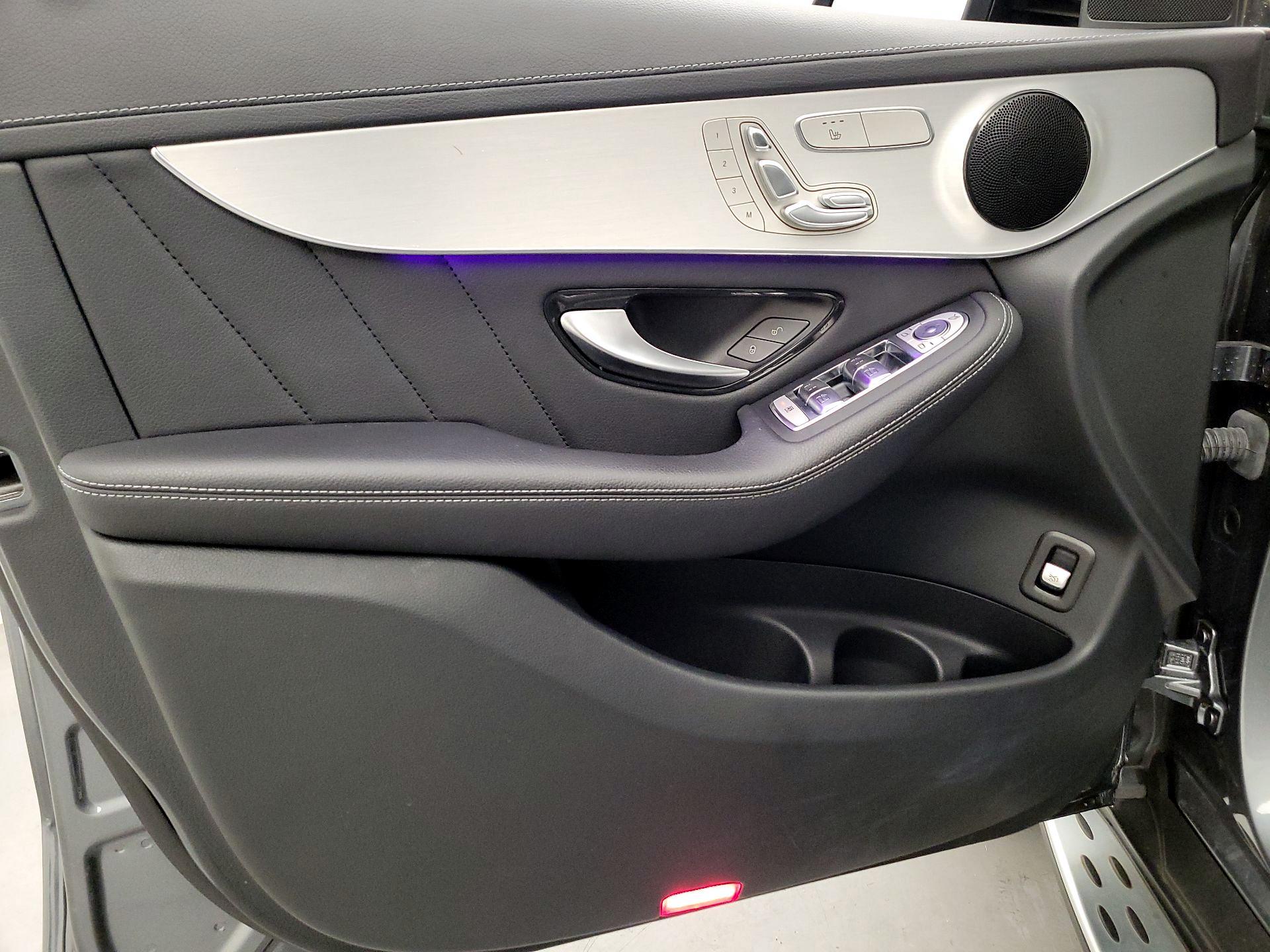 Thumbnail: 2022 Mercedes-Benz GLC - 12