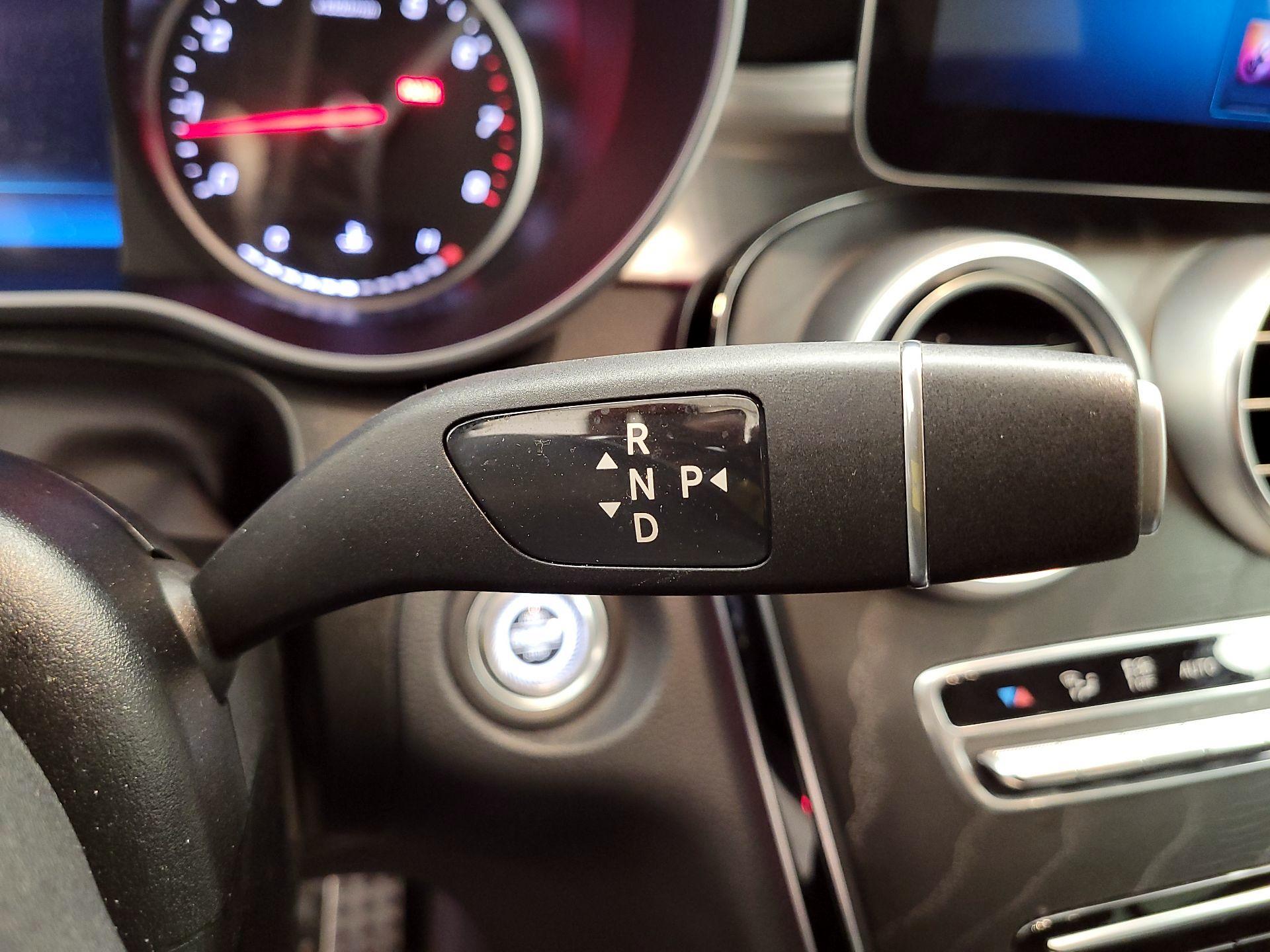 Thumbnail: 2022 Mercedes-Benz GLC - 15