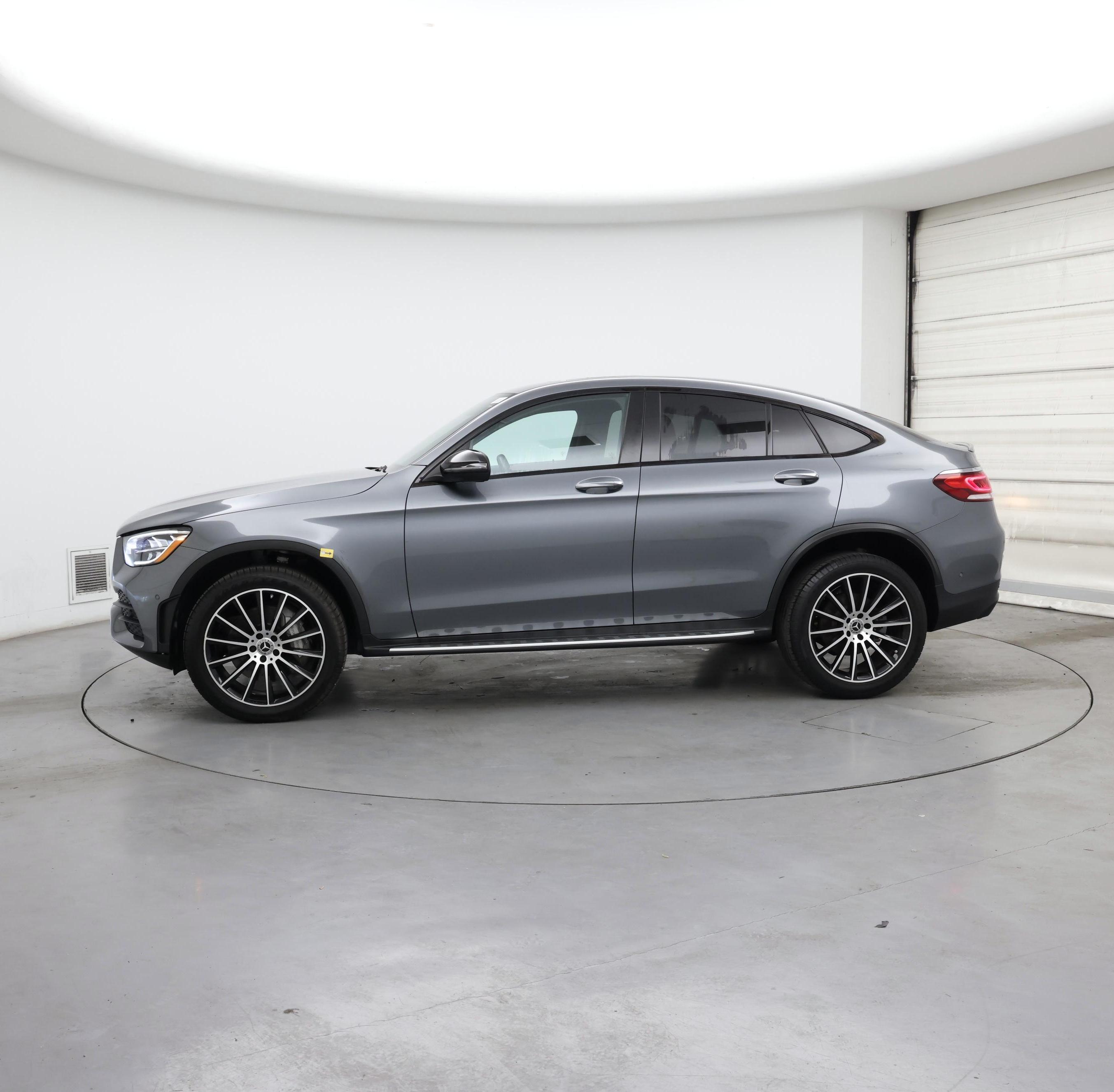 Thumbnail: 2022 Mercedes-Benz GLC - 3