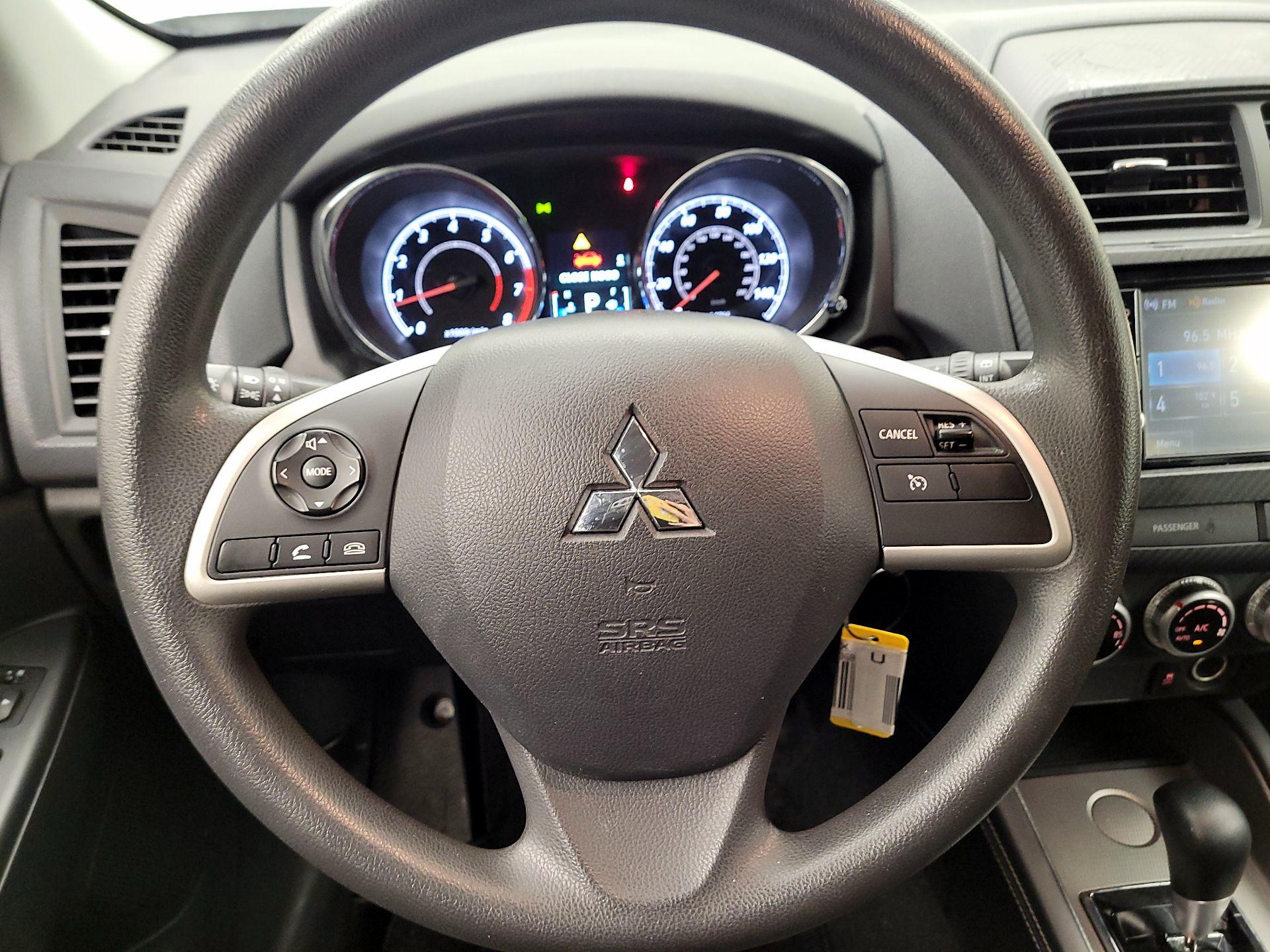 Thumbnail: 2021 Mitsubishi Outlander Sport - 10