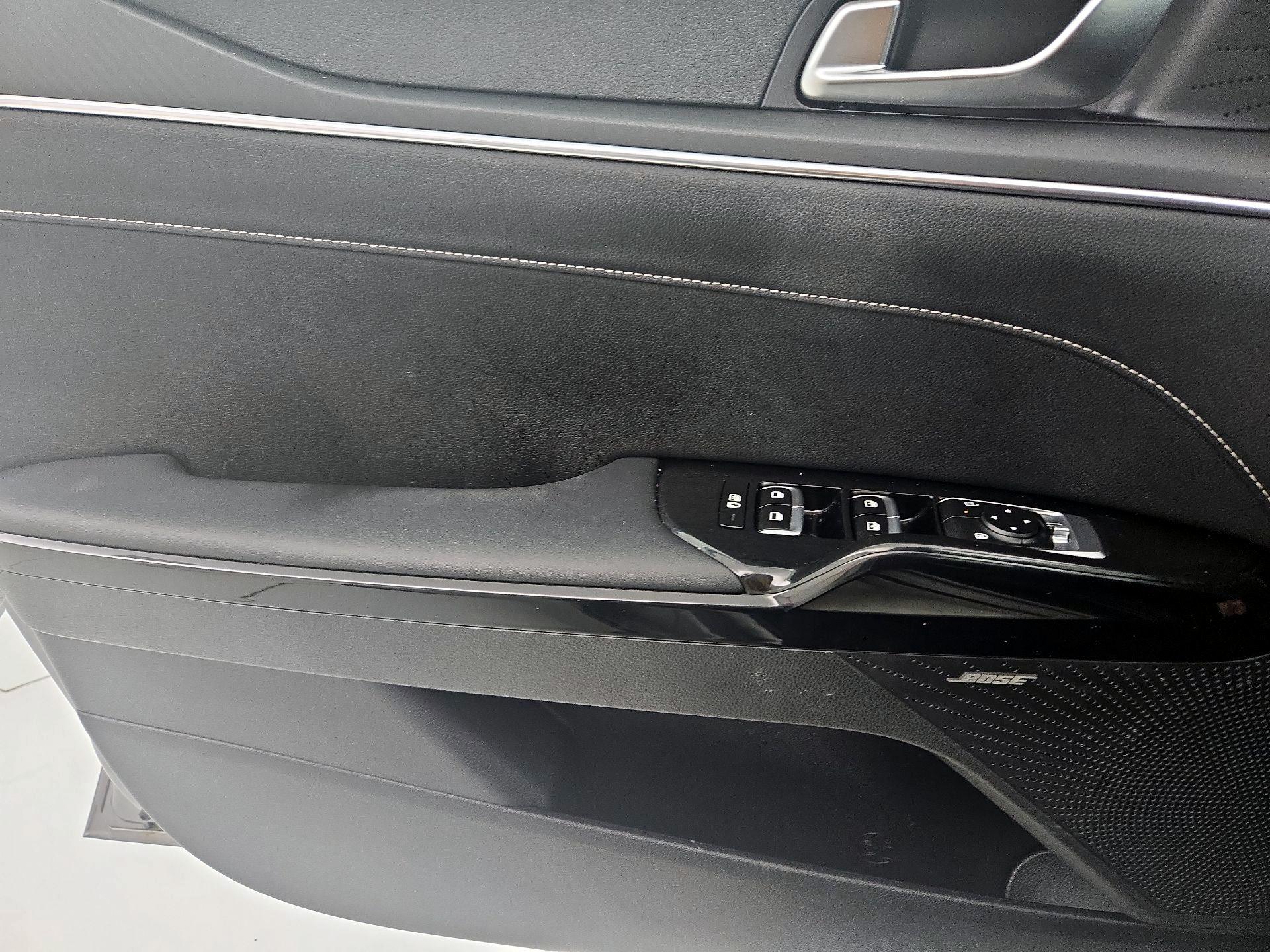 Thumbnail: 2025 Kia K5 - 12