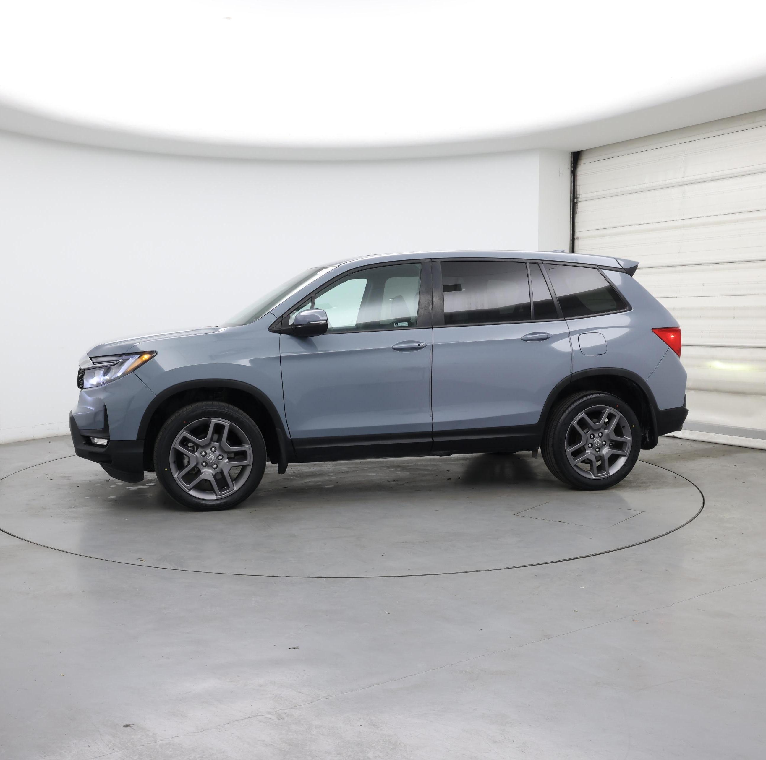 Thumbnail: 2023 Honda Passport - 3