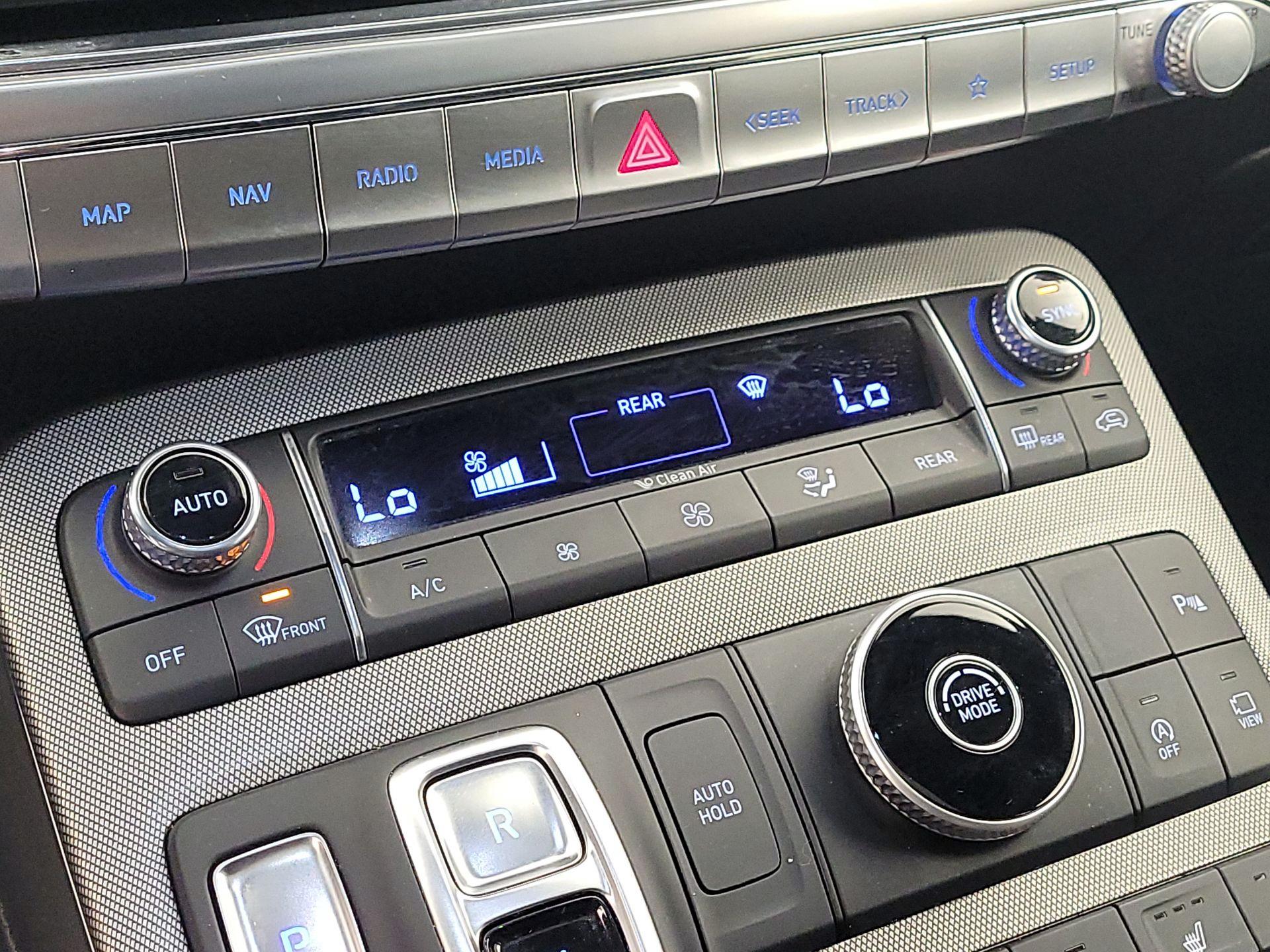 Thumbnail: 2022 Hyundai Palisade - 16