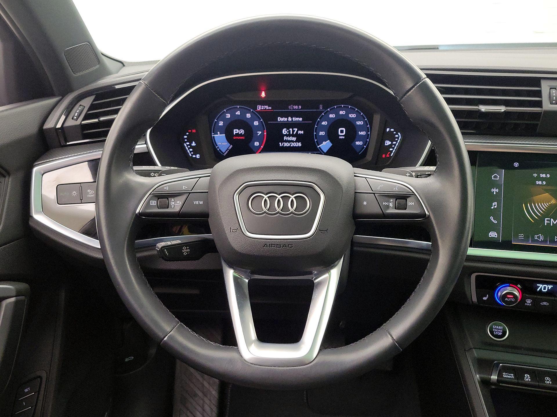 Thumbnail: 2023 Audi Q3 - 10