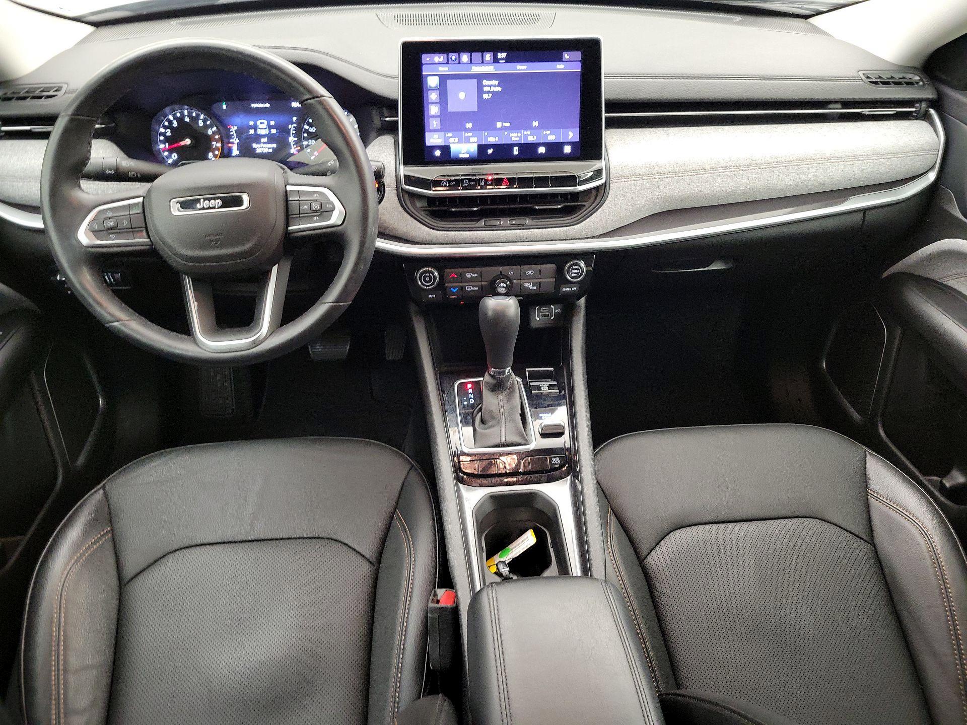 Thumbnail: 2022 Jeep Compass - 9