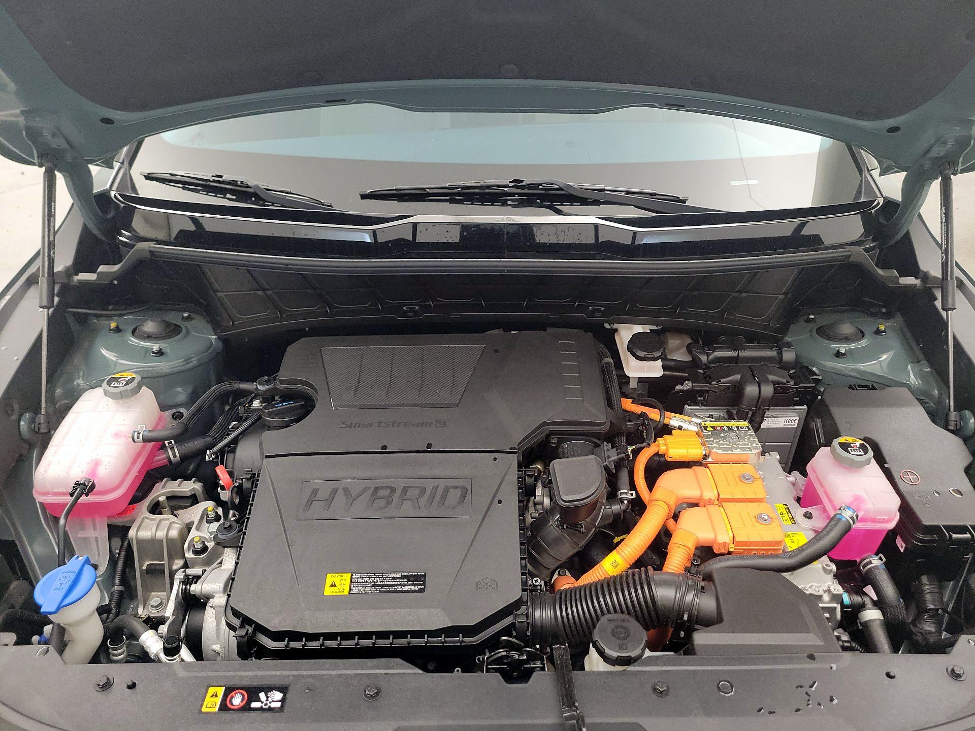 Thumbnail: 2023 Kia Niro - 17