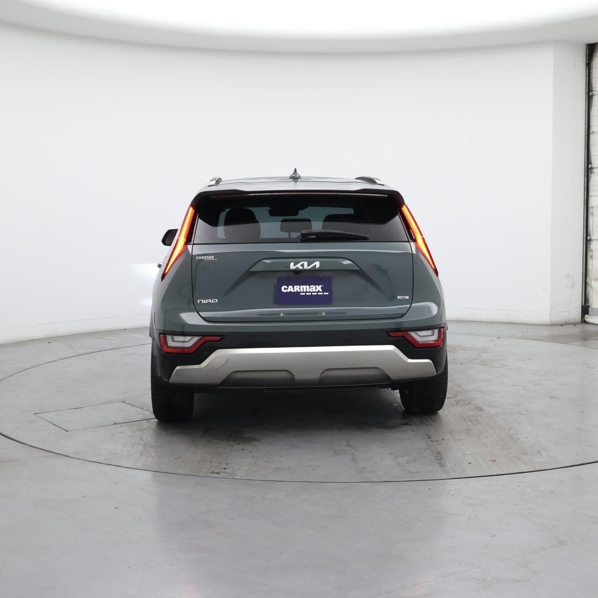 Thumbnail: 2023 Kia Niro - 6