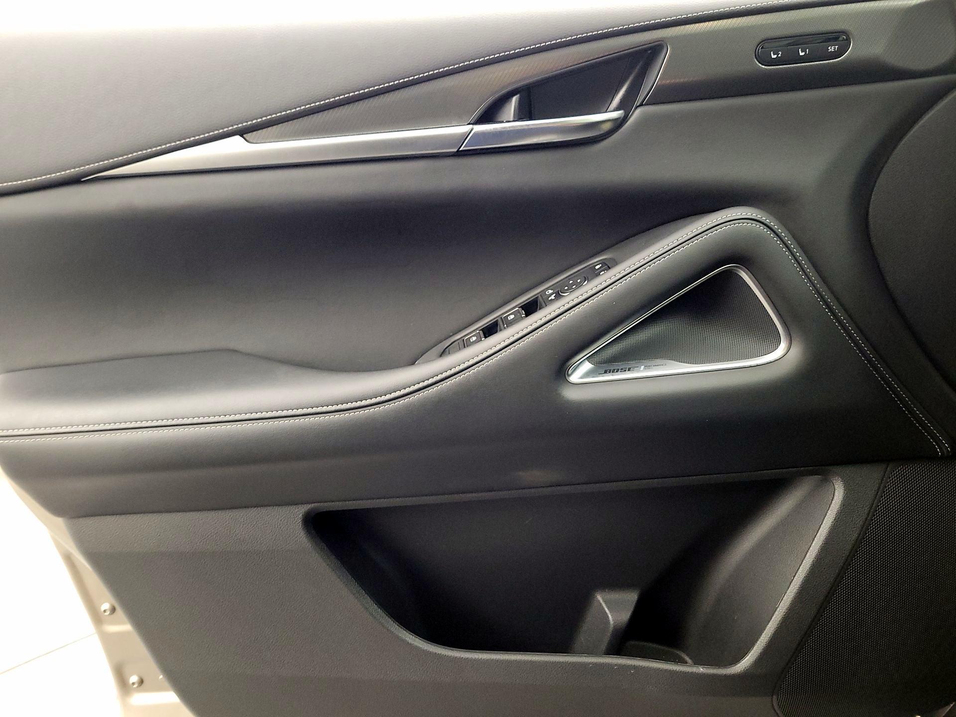 Thumbnail: 2023 INFINITI QX60 - 12