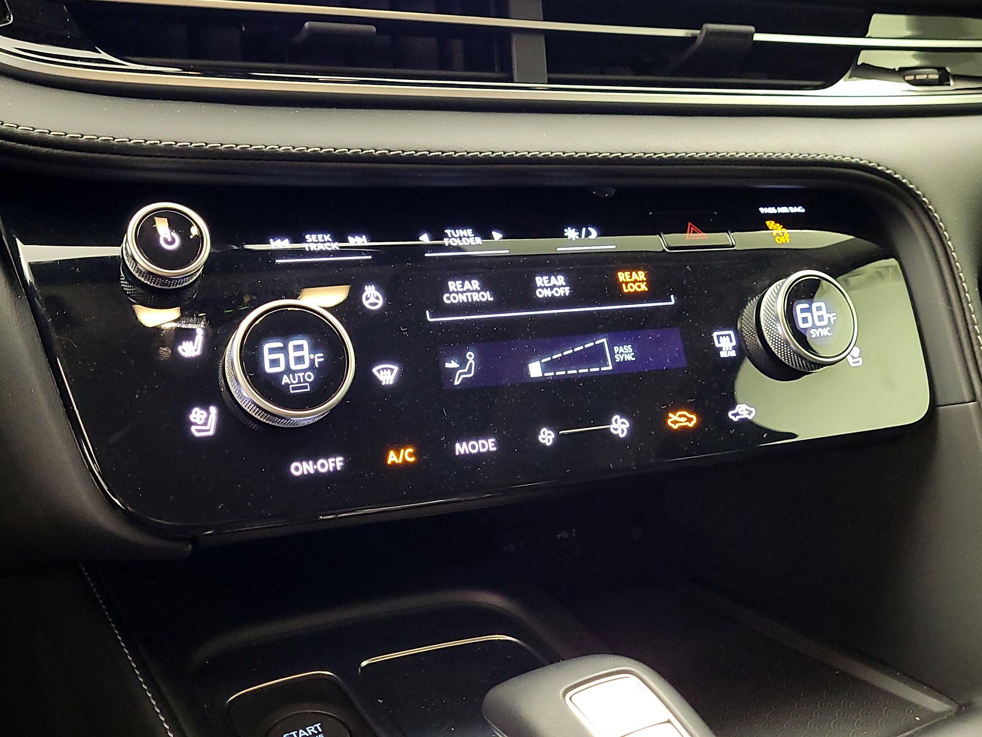 Thumbnail: 2023 INFINITI QX60 - 16