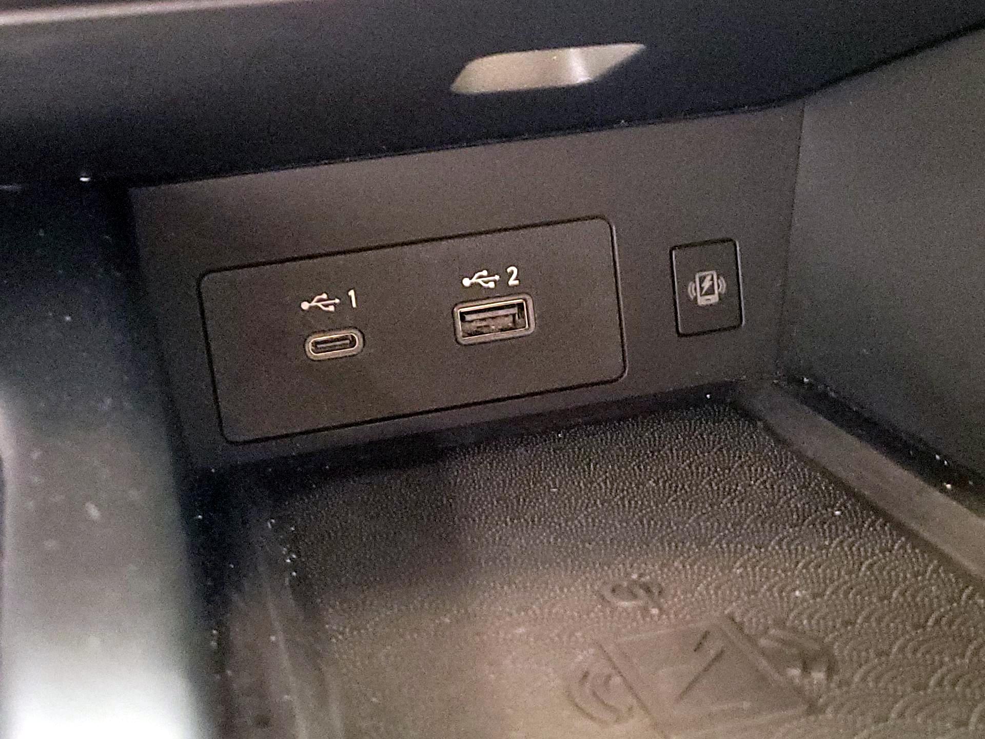 Thumbnail: 2023 INFINITI QX60 - 18