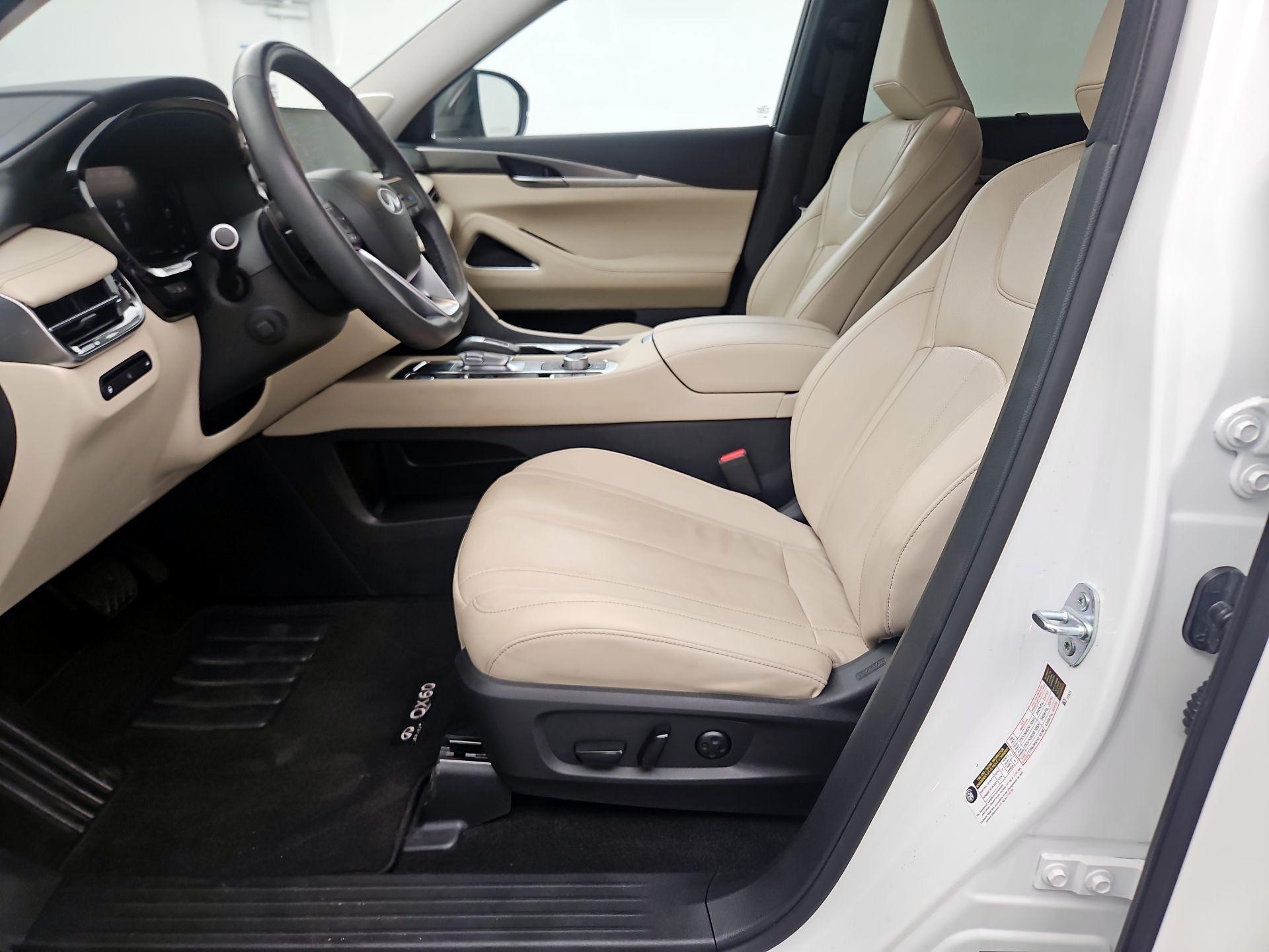 Thumbnail: 2023 INFINITI QX60 - 11