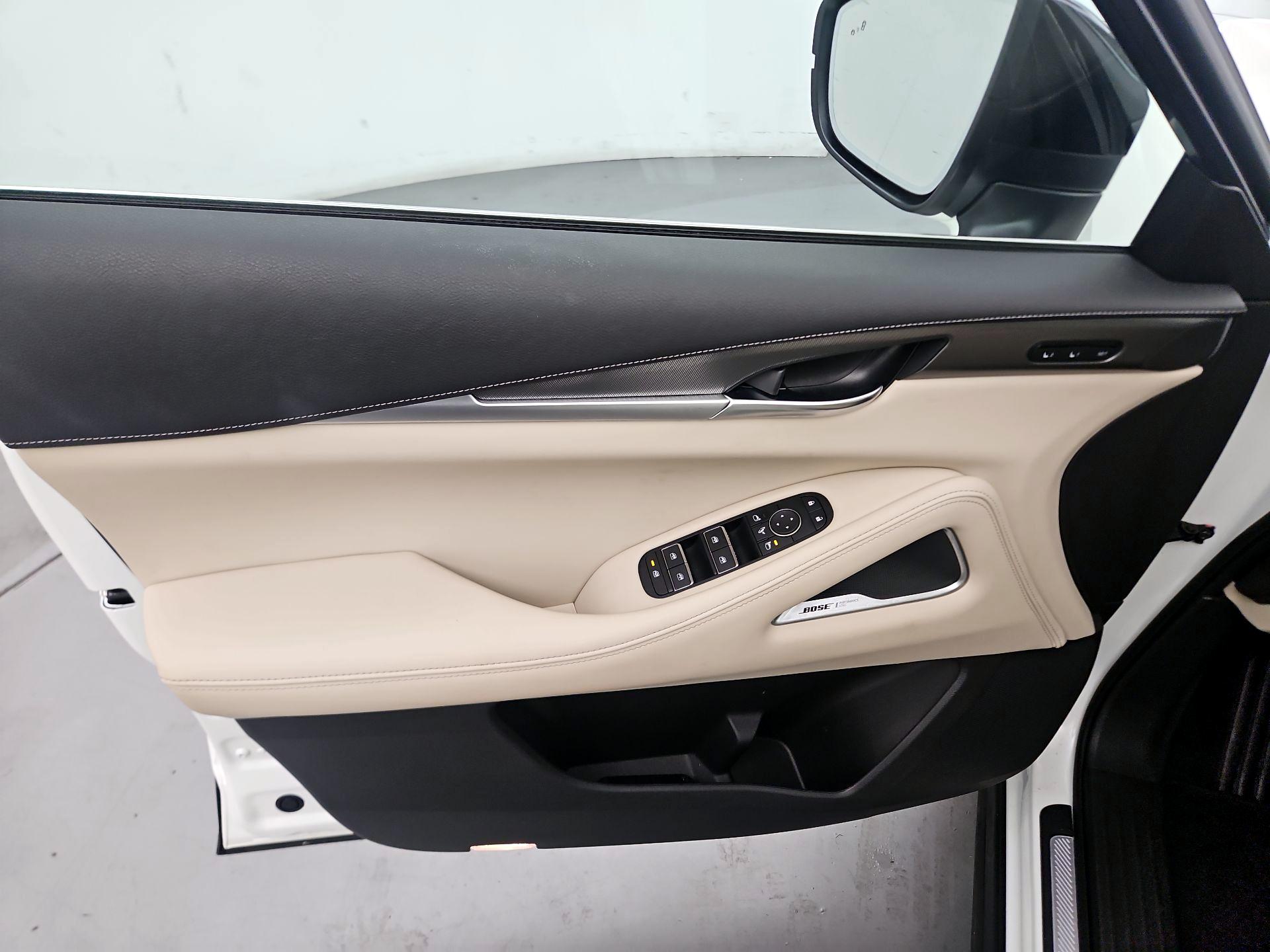 Thumbnail: 2023 INFINITI QX60 - 12