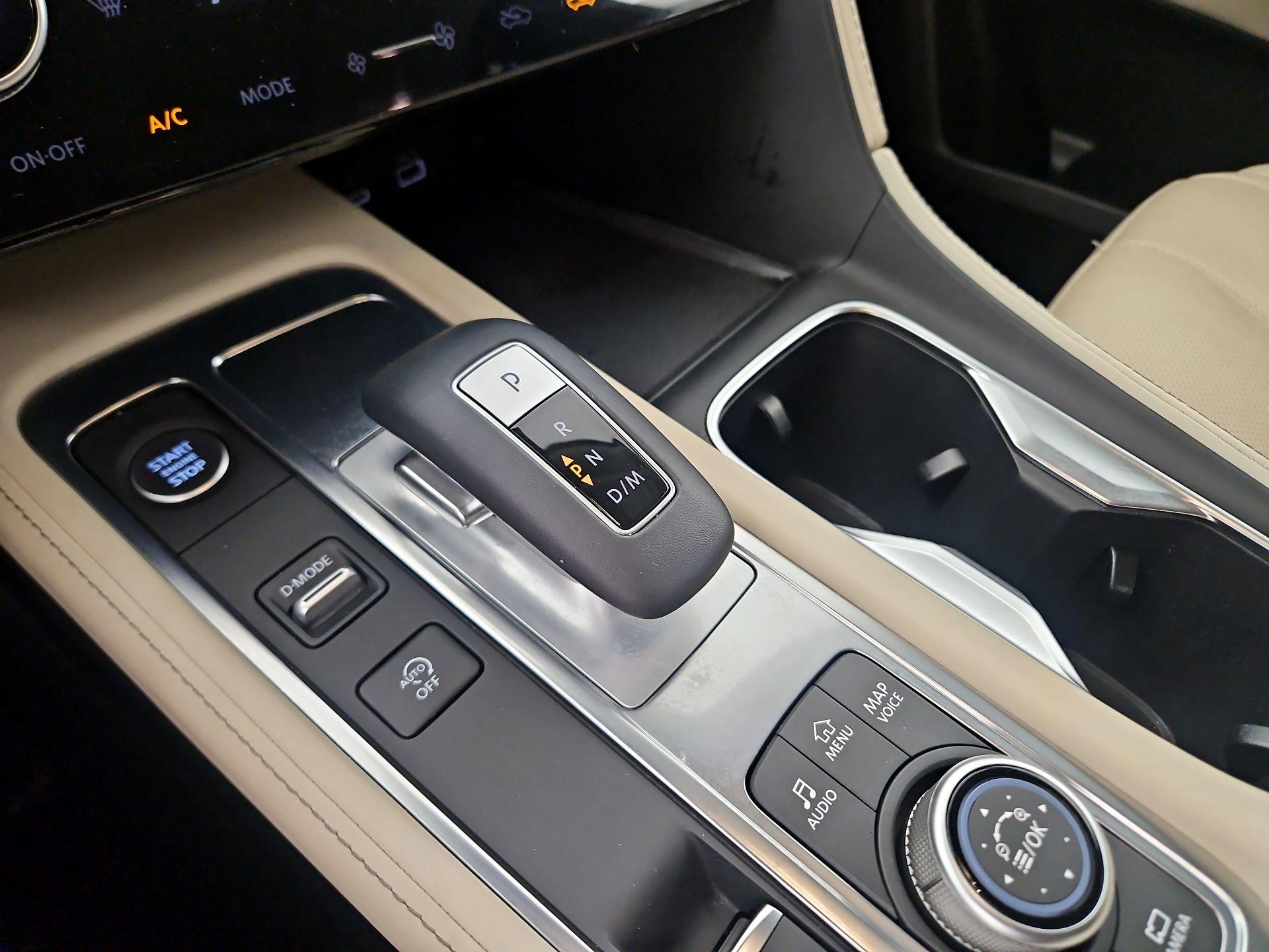 Thumbnail: 2023 INFINITI QX60 - 18