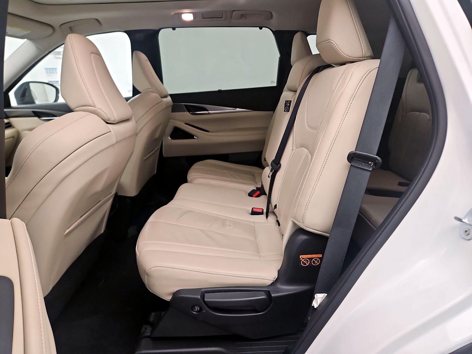 Thumbnail: 2023 INFINITI QX60 - 20