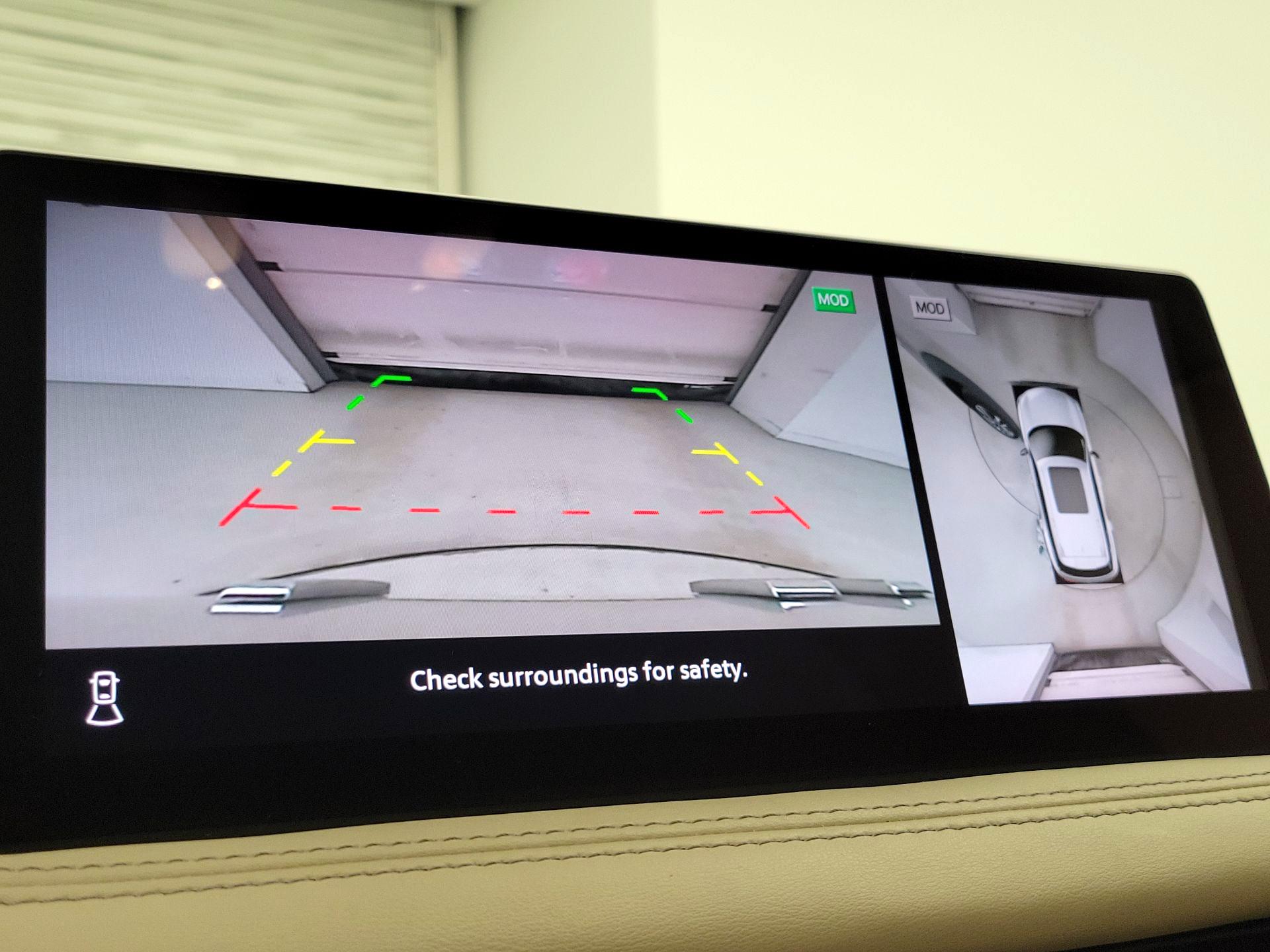 Thumbnail: 2023 INFINITI QX60 - 15