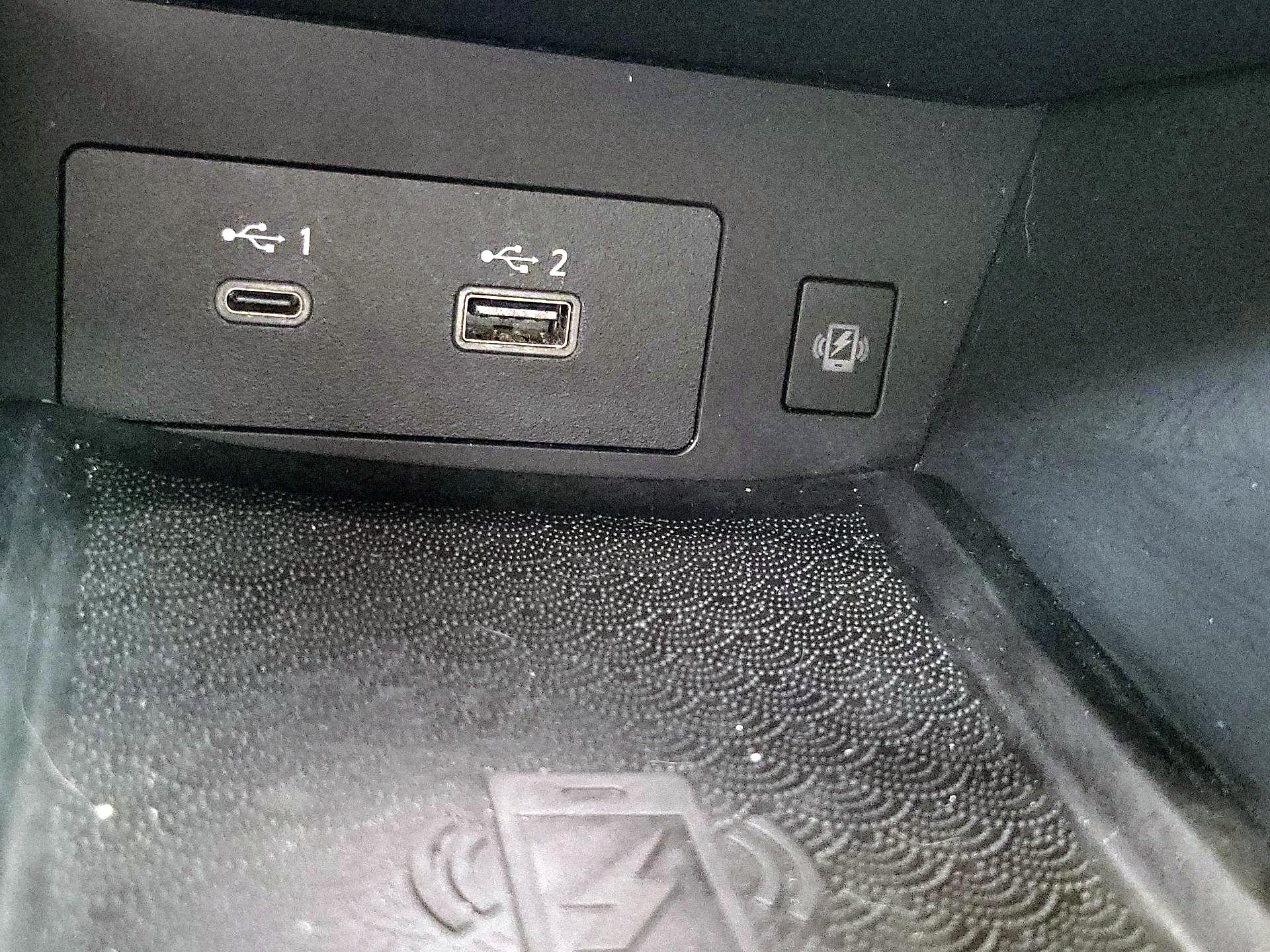 Thumbnail: 2023 INFINITI QX60 - 19