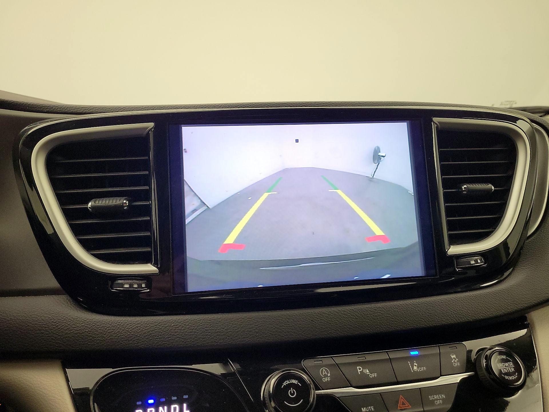 Thumbnail: 2024 Chrysler Pacifica - 14