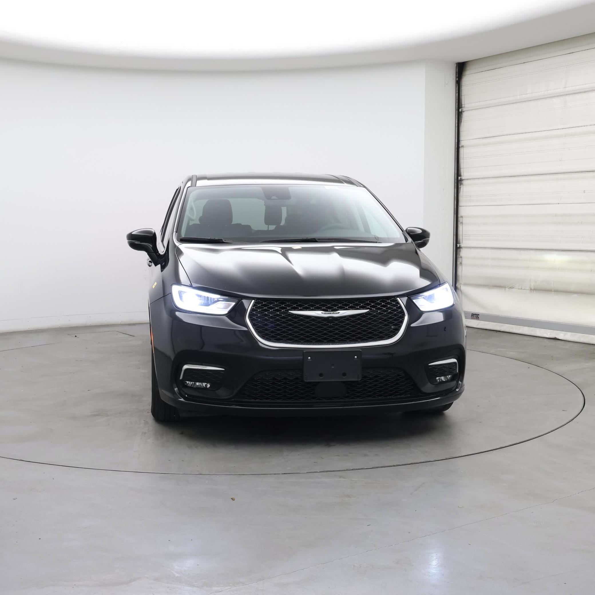 Thumbnail: 2024 Chrysler Pacifica - 5