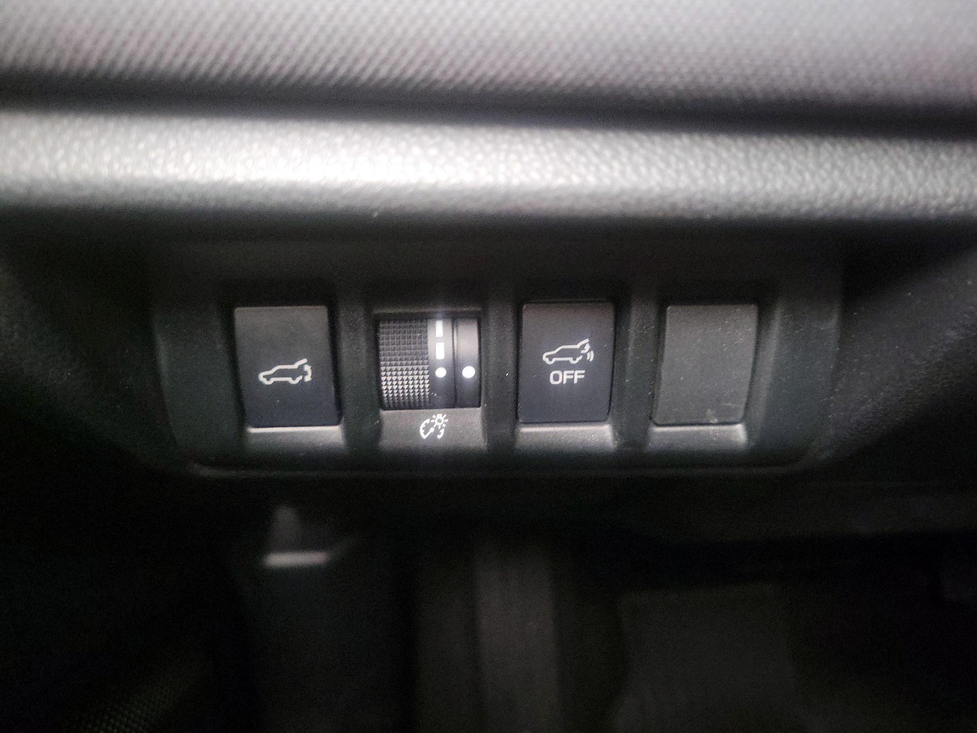 Thumbnail: 2022 Subaru Outback - 13