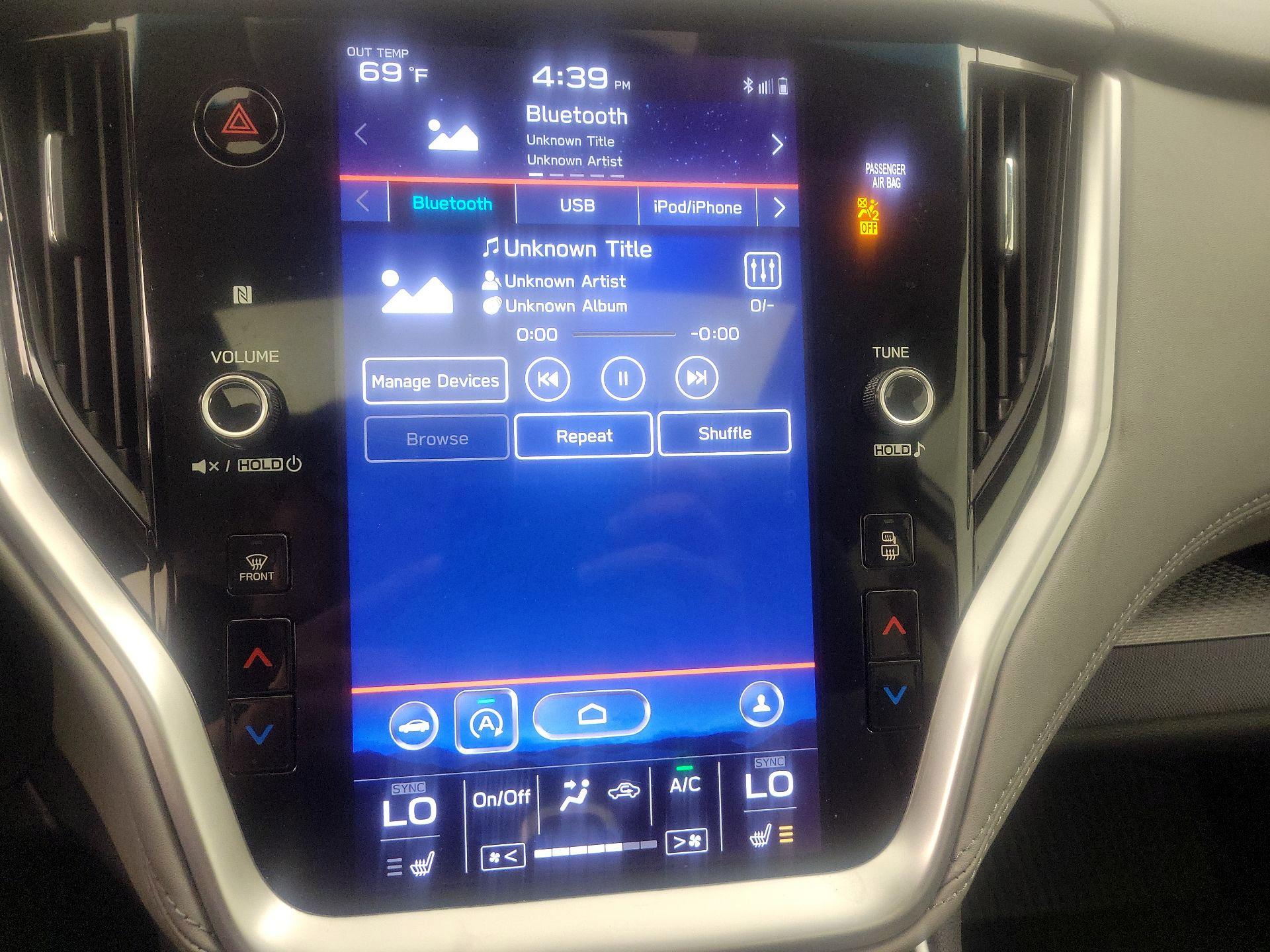 Thumbnail: 2022 Subaru Outback - 16