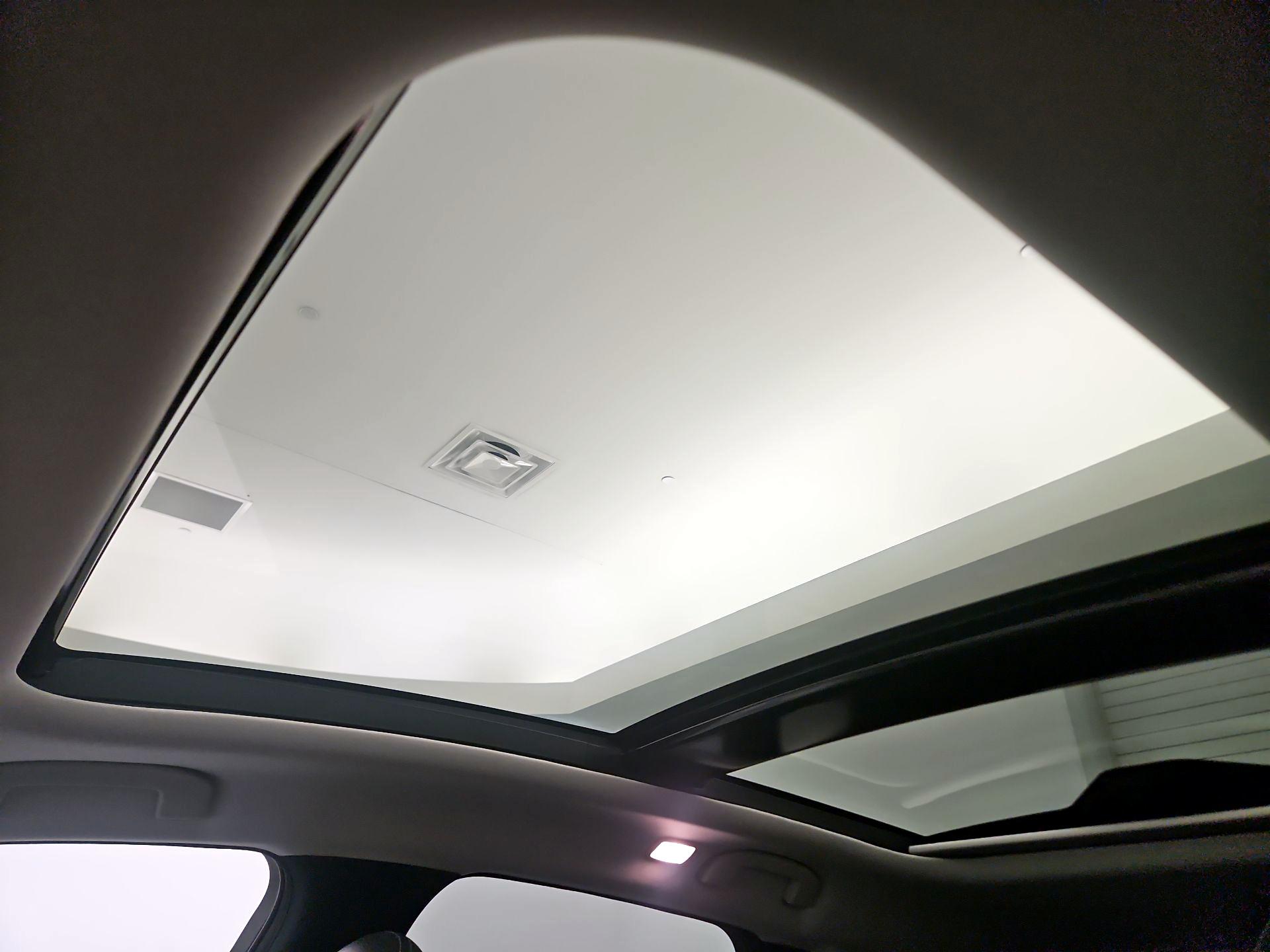 Thumbnail: 2023 INFINITI QX50 - 18