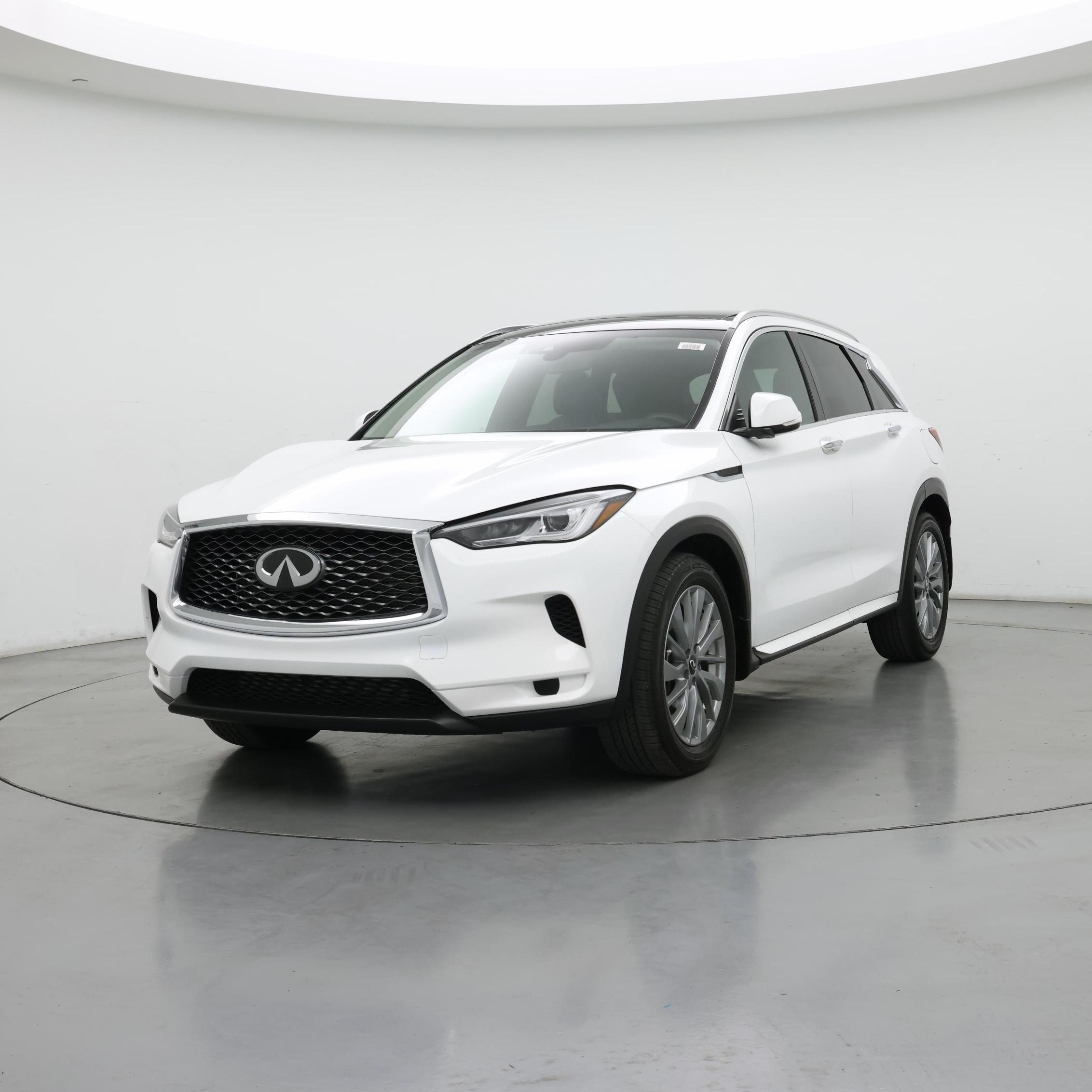 Thumbnail: 2023 INFINITI QX50 - 4