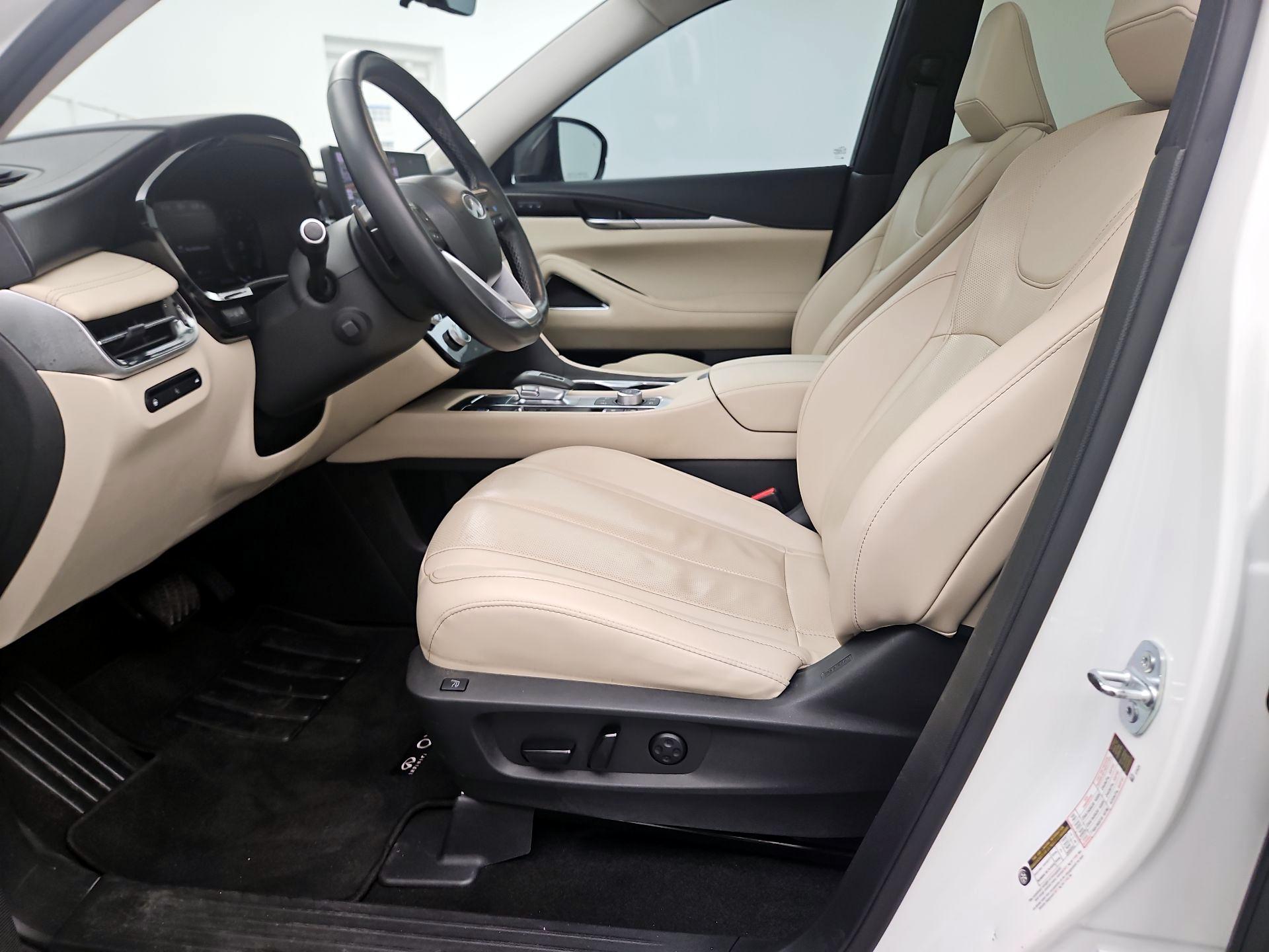 Thumbnail: 2023 INFINITI QX60 - 11