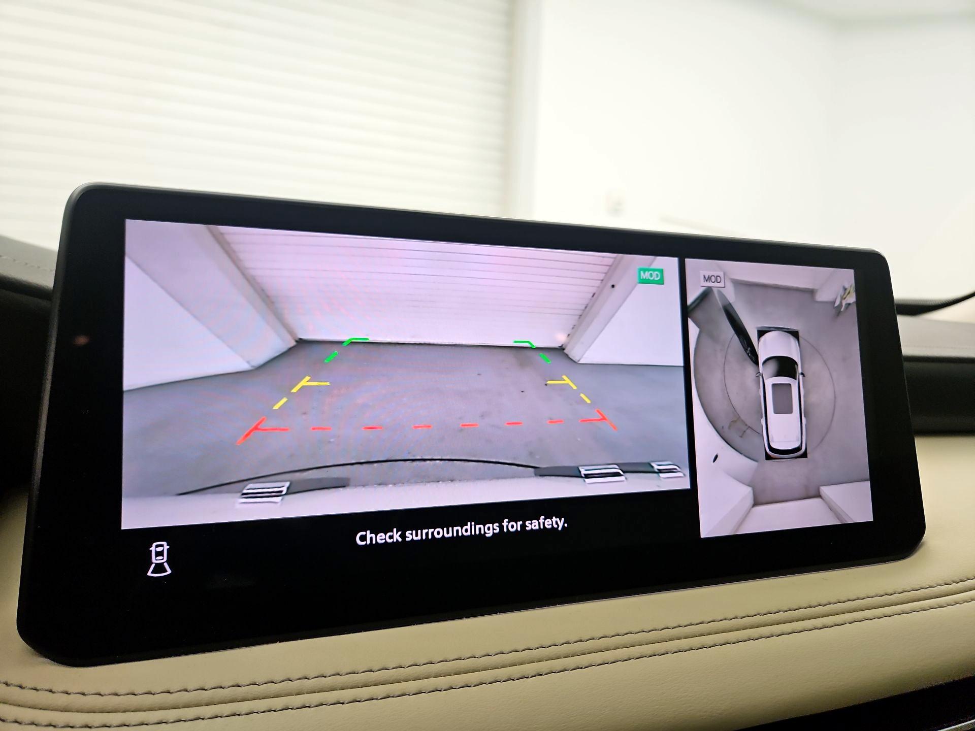 Thumbnail: 2023 INFINITI QX60 - 15