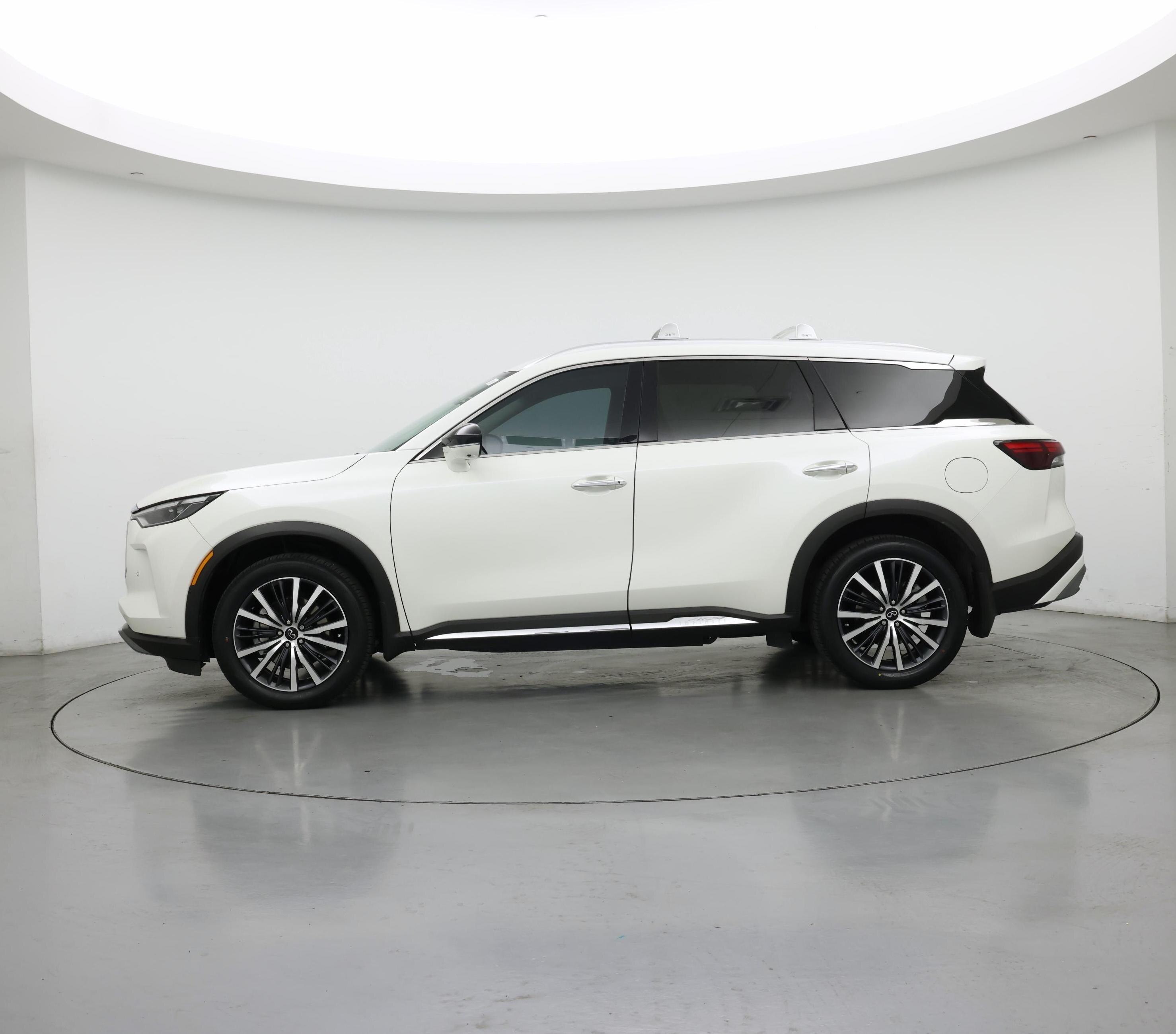 Thumbnail: 2023 INFINITI QX60 - 3