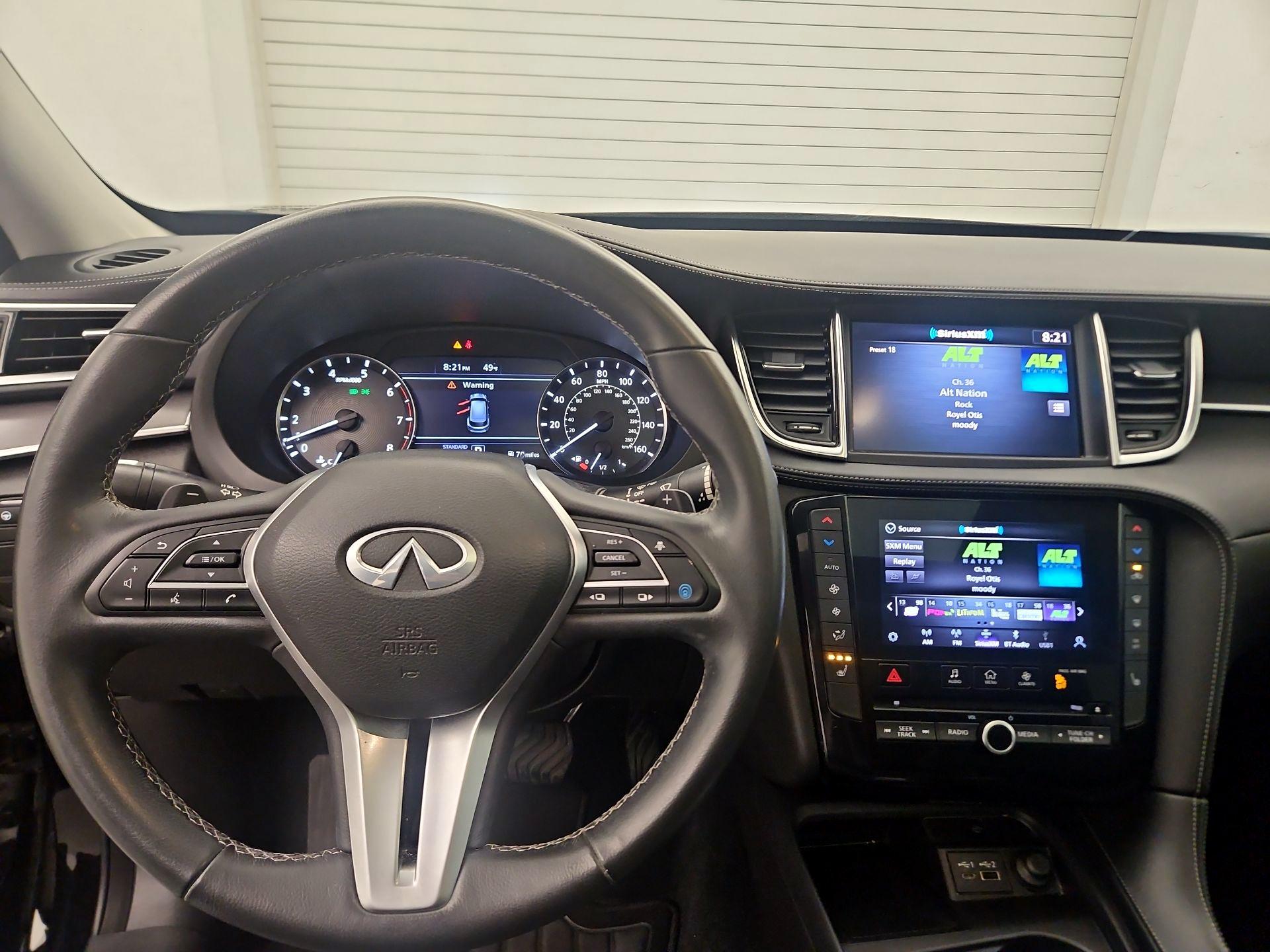 Thumbnail: 2023 INFINITI QX50 - 10