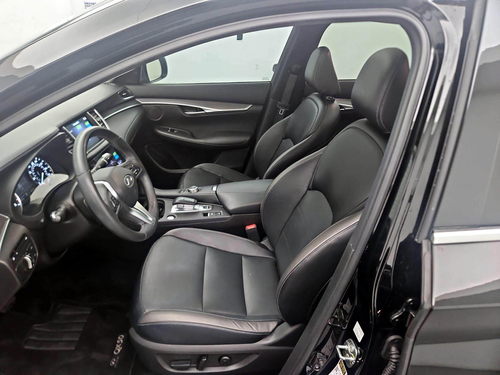 Thumbnail: 2023 INFINITI QX50 - 11