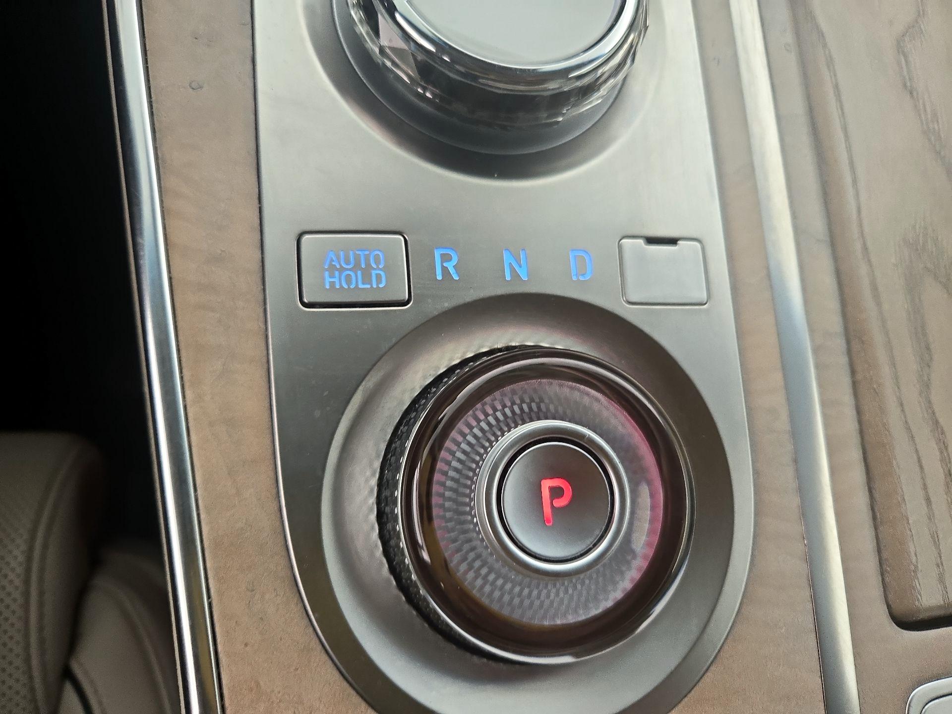 Thumbnail: 2023 Genesis GV80 - 18