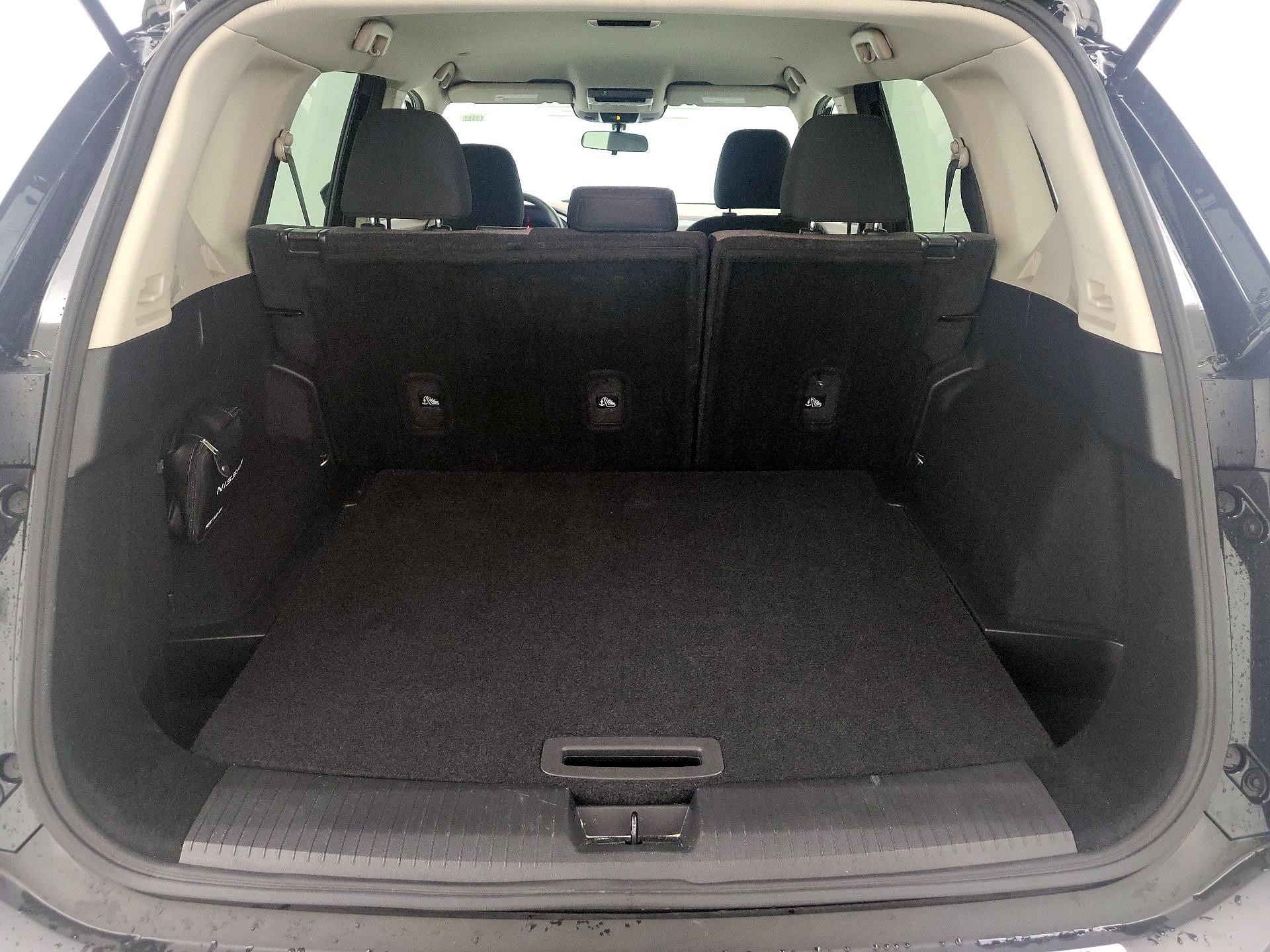 Thumbnail: 2023 Nissan Rogue - 20